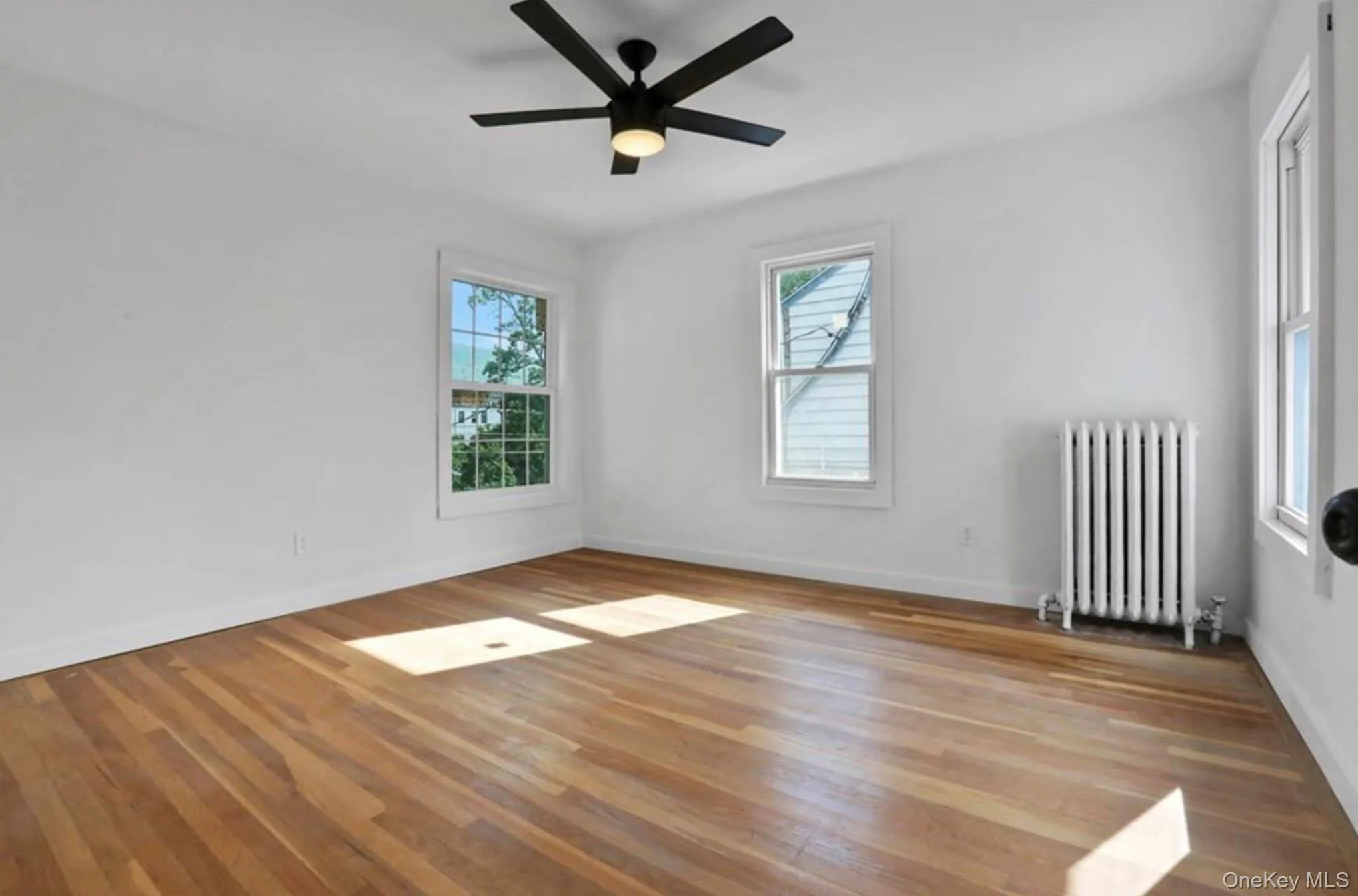 27 Tioronda Avenue, Beacon, NY, 2 Bedrooms Bedrooms, 4 Rooms Rooms,1 BathroomBathrooms,Residential Lease,For Rent,Tioronda,0,1021641 27 Tioronda Avenue, Beacon, NY, 2 Bedrooms Bedrooms, 4 Rooms Rooms,1 BathroomBathrooms,Residential Lease,For Rent,Tioronda,0,1021641