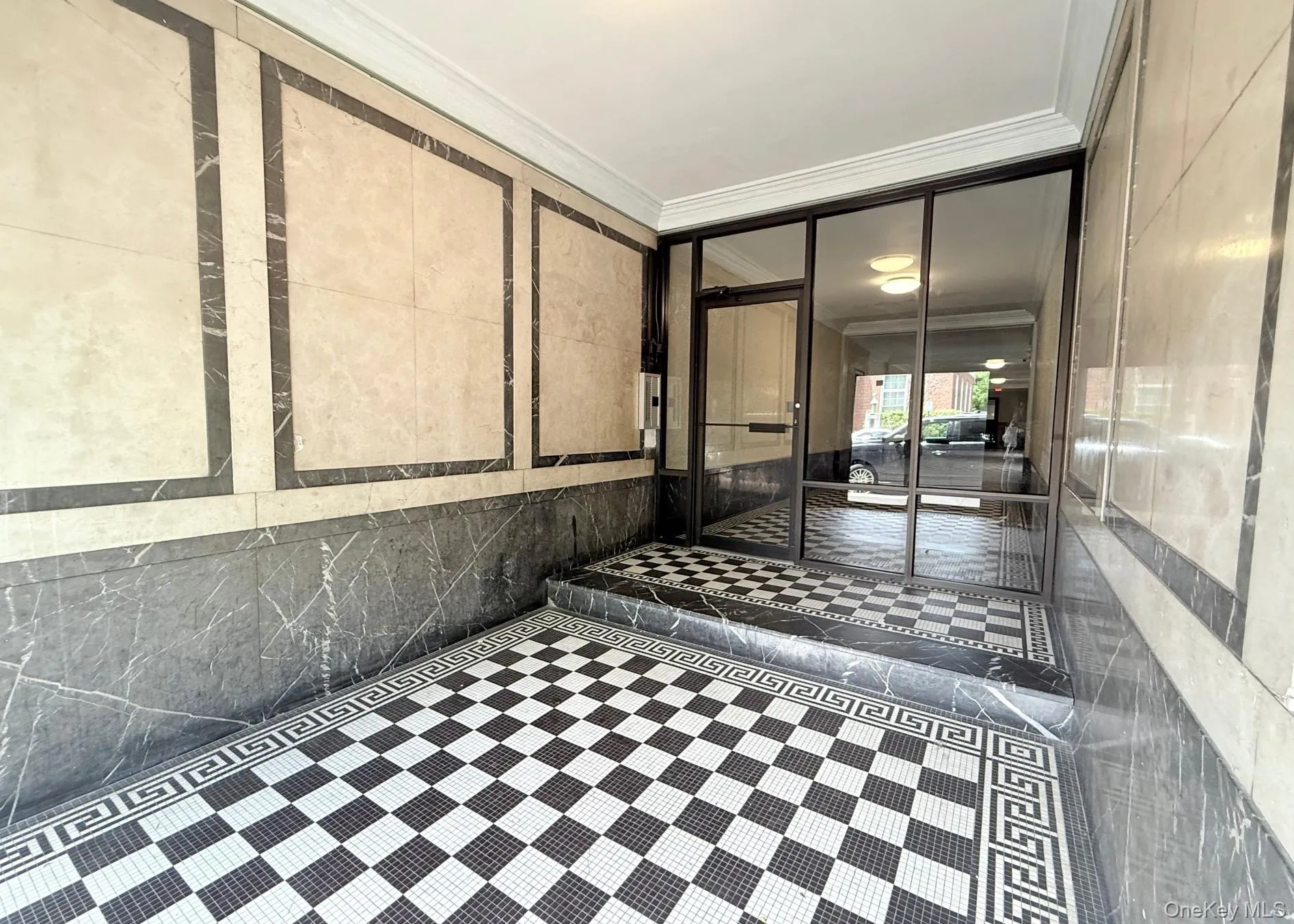 12 Chatsworth Avenue, Mamaroneck, NY, 2 Bedrooms Bedrooms, 4 Rooms Rooms,1 BathroomBathrooms,Residential Lease,For Rent,Chatsworth,0,1021642 12 Chatsworth Avenue, Mamaroneck, NY, 2 Bedrooms Bedrooms, 4 Rooms Rooms,1 BathroomBathrooms,Residential Lease,For Rent,Chatsworth,0,1021642