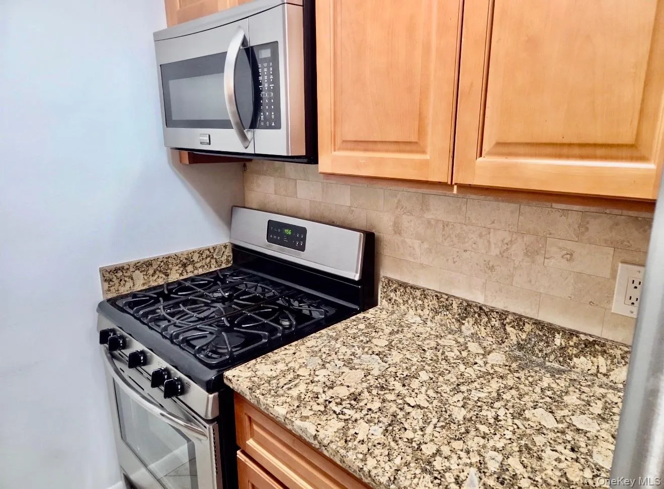 100 Lincoln Avenue, North Hempstead, NY, 2 Rooms Rooms,1 BathroomBathrooms,Residential,For Rent,Lincoln,0,1021650 100 Lincoln Avenue, North Hempstead, NY, 2 Rooms Rooms,1 BathroomBathrooms,Residential,For Rent,Lincoln,0,1021650