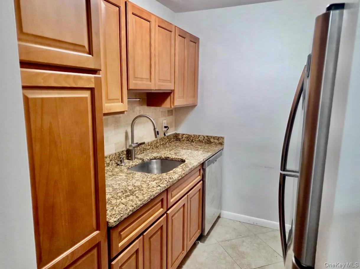 100 Lincoln Avenue, North Hempstead, NY, 2 Rooms Rooms,1 BathroomBathrooms,Residential,For Rent,Lincoln,0,1021650 100 Lincoln Avenue, North Hempstead, NY, 2 Rooms Rooms,1 BathroomBathrooms,Residential,For Rent,Lincoln,0,1021650
