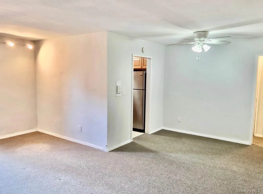 100 Lincoln Avenue, North Hempstead, NY, 2 Rooms Rooms,1 BathroomBathrooms,Residential,For Rent,Lincoln,0,1021650 100 Lincoln Avenue, North Hempstead, NY, 2 Rooms Rooms,1 BathroomBathrooms,Residential,For Rent,Lincoln,0,1021650