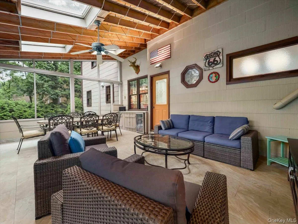 21x14 Screened patio 21x14 Screened patio