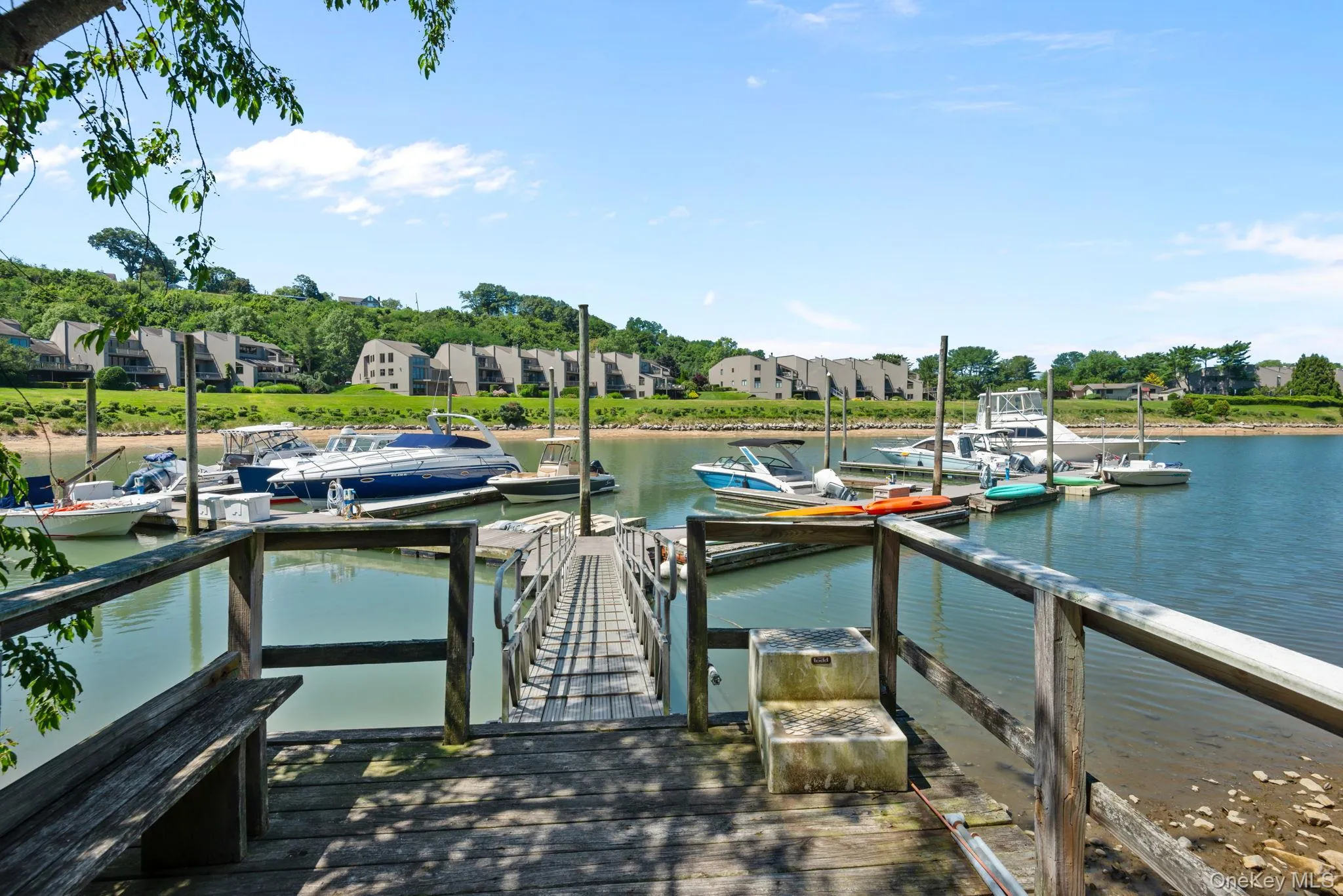 Association Docking ...tenant can have a Kayak or Canoe Association Docking ...tenant can have a Kayak or Canoe