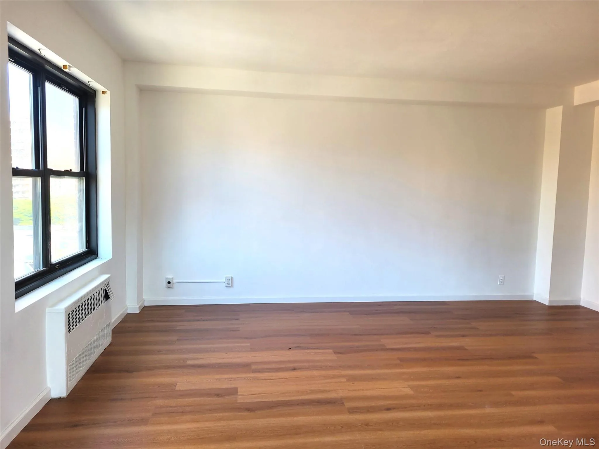 99-40 63rd Road, New York, NY, 2 Bedrooms Bedrooms, 4 Rooms Rooms,1 BathroomBathrooms,Residential Lease,For Rent,63rd,0,1021655 99-40 63rd Road, New York, NY, 2 Bedrooms Bedrooms, 4 Rooms Rooms,1 BathroomBathrooms,Residential Lease,For Rent,63rd,0,1021655