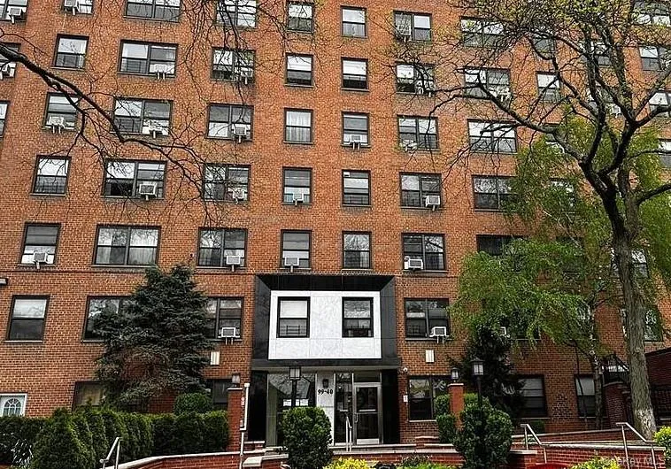 99-40 63rd Road, New York, NY, 2 Bedrooms Bedrooms, 4 Rooms Rooms,1 BathroomBathrooms,Residential Lease,For Rent,63rd,0,1021655 99-40 63rd Road, New York, NY, 2 Bedrooms Bedrooms, 4 Rooms Rooms,1 BathroomBathrooms,Residential Lease,For Rent,63rd,0,1021655