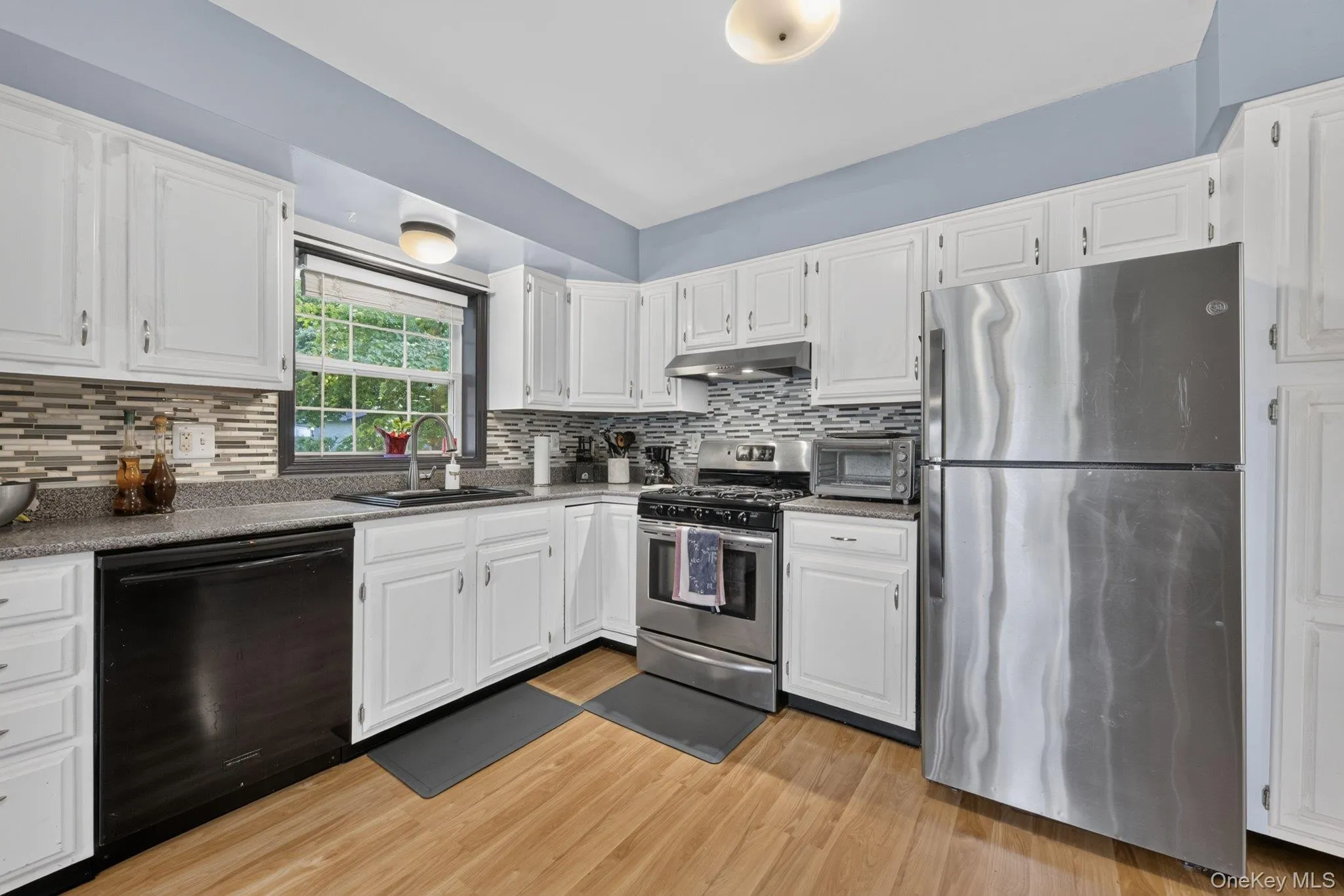 12 Pond Place, Fishkill, NY, 3 Bedrooms Bedrooms, 8 Rooms Rooms,2 BathroomsBathrooms,Residential,For Rent,Pond,0,1021656 12 Pond Place, Fishkill, NY, 3 Bedrooms Bedrooms, 8 Rooms Rooms,2 BathroomsBathrooms,Residential,For Rent,Pond,0,1021656