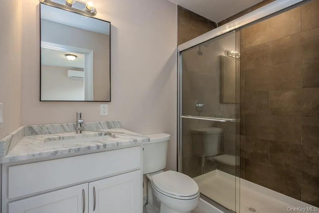 72 S Main Street, Clarkstown, NY, 1 Bedroom Bedrooms, 2 Rooms Rooms,1 BathroomBathrooms,Residential Lease,For Rent,S Main,0,1021658 72 S Main Street, Clarkstown, NY, 1 Bedroom Bedrooms, 2 Rooms Rooms,1 BathroomBathrooms,Residential Lease,For Rent,S Main,0,1021658