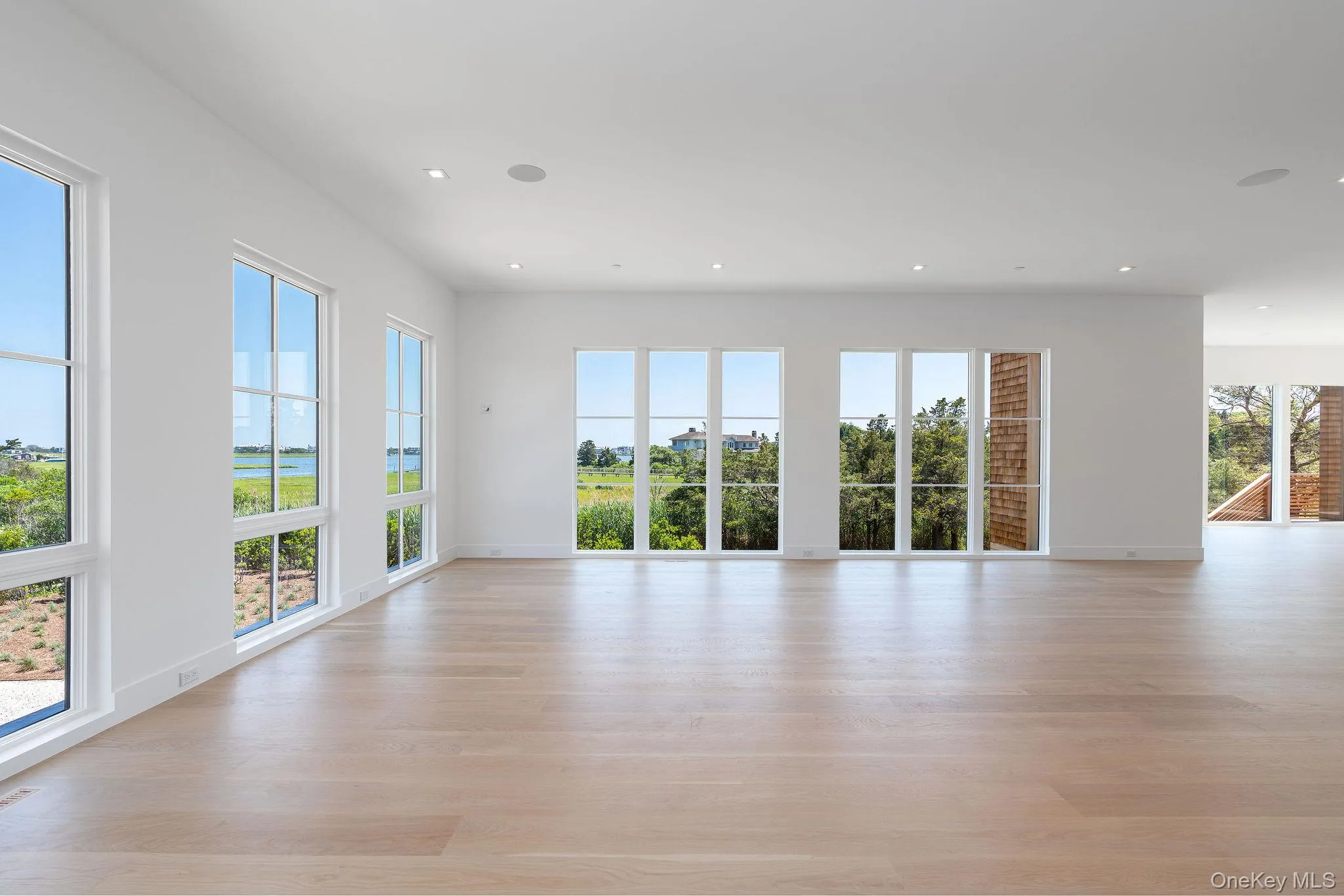 9 Division Street, Southampton, NY, 5 Bedrooms Bedrooms, 15 Rooms Rooms,5 BathroomsBathrooms,Residential,For Rent,Division,0,1021659 9 Division Street, Southampton, NY, 5 Bedrooms Bedrooms, 15 Rooms Rooms,5 BathroomsBathrooms,Residential,For Rent,Division,0,1021659