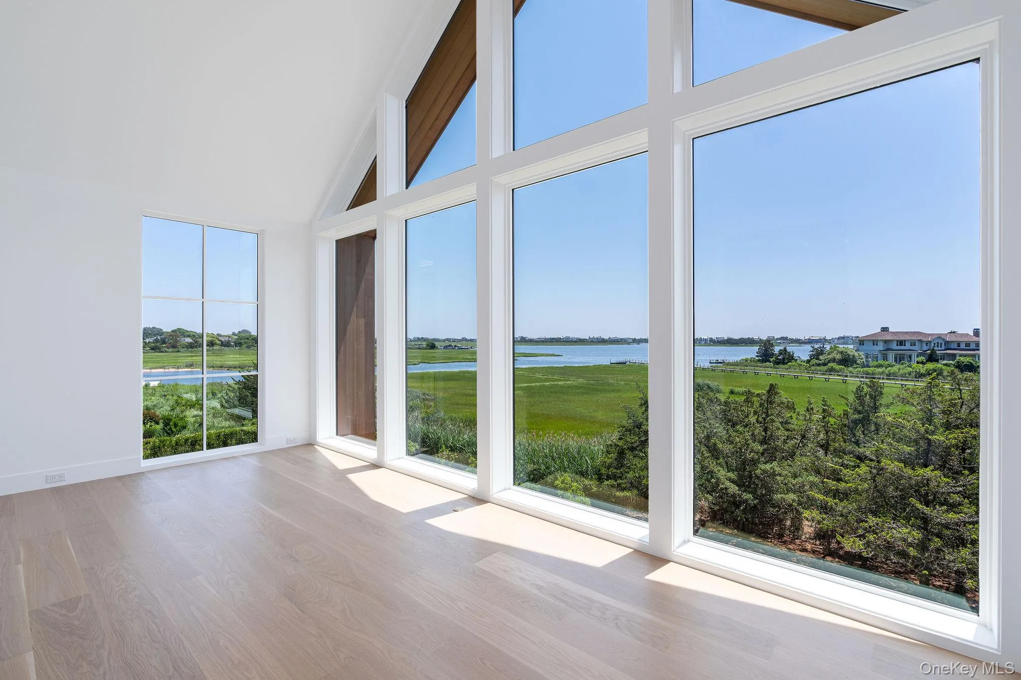 9 Division Street, Southampton, NY, 5 Bedrooms Bedrooms, 15 Rooms Rooms,5 BathroomsBathrooms,Residential,For Rent,Division,0,1021659 9 Division Street, Southampton, NY, 5 Bedrooms Bedrooms, 15 Rooms Rooms,5 BathroomsBathrooms,Residential,For Rent,Division,0,1021659