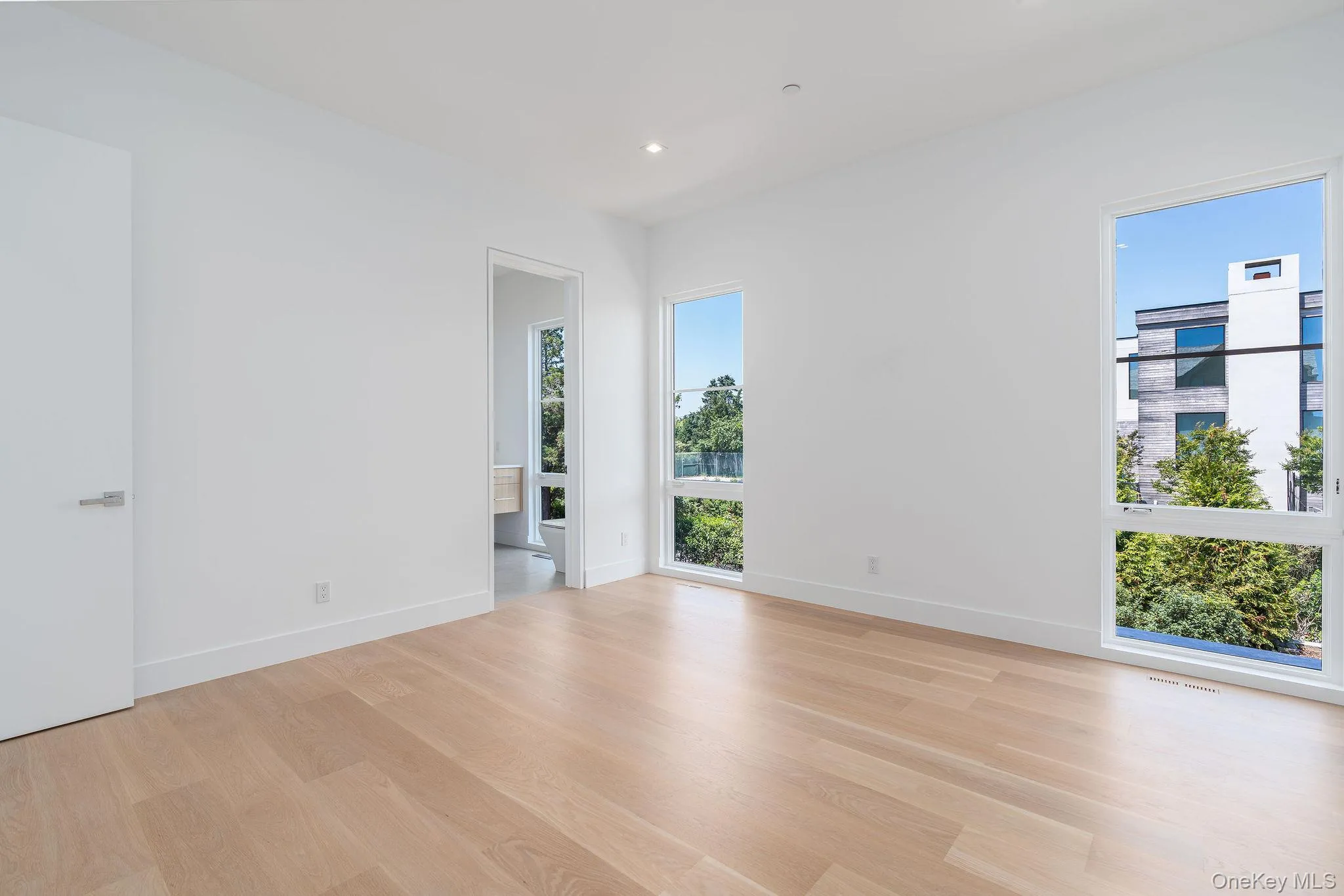 9 Division Street, Southampton, NY, 5 Bedrooms Bedrooms, 15 Rooms Rooms,5 BathroomsBathrooms,Residential,For Rent,Division,0,1021659 9 Division Street, Southampton, NY, 5 Bedrooms Bedrooms, 15 Rooms Rooms,5 BathroomsBathrooms,Residential,For Rent,Division,0,1021659
