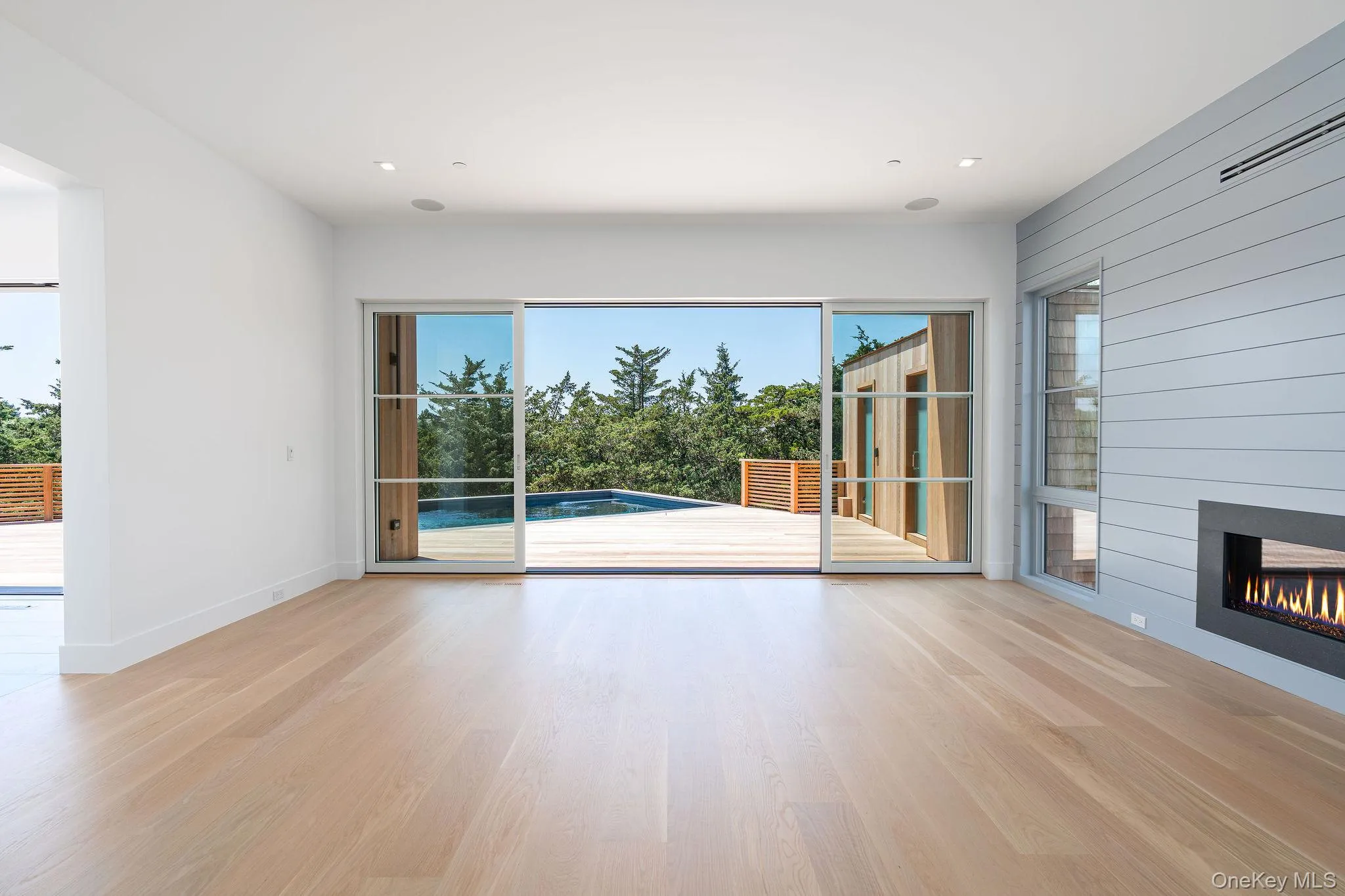 9 Division Street, Southampton, NY, 5 Bedrooms Bedrooms, 15 Rooms Rooms,5 BathroomsBathrooms,Residential,For Rent,Division,0,1021659 9 Division Street, Southampton, NY, 5 Bedrooms Bedrooms, 15 Rooms Rooms,5 BathroomsBathrooms,Residential,For Rent,Division,0,1021659