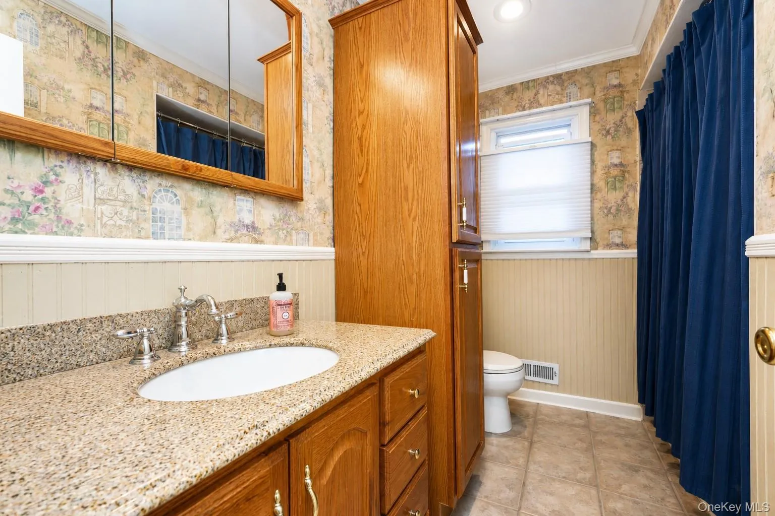 74 Cypress Avenue, New York, NY, 4 Bedrooms Bedrooms, ,1 BathroomBathrooms,Residential,For Rent,Cypress,0,1021660 74 Cypress Avenue, New York, NY, 4 Bedrooms Bedrooms, ,1 BathroomBathrooms,Residential,For Rent,Cypress,0,1021660