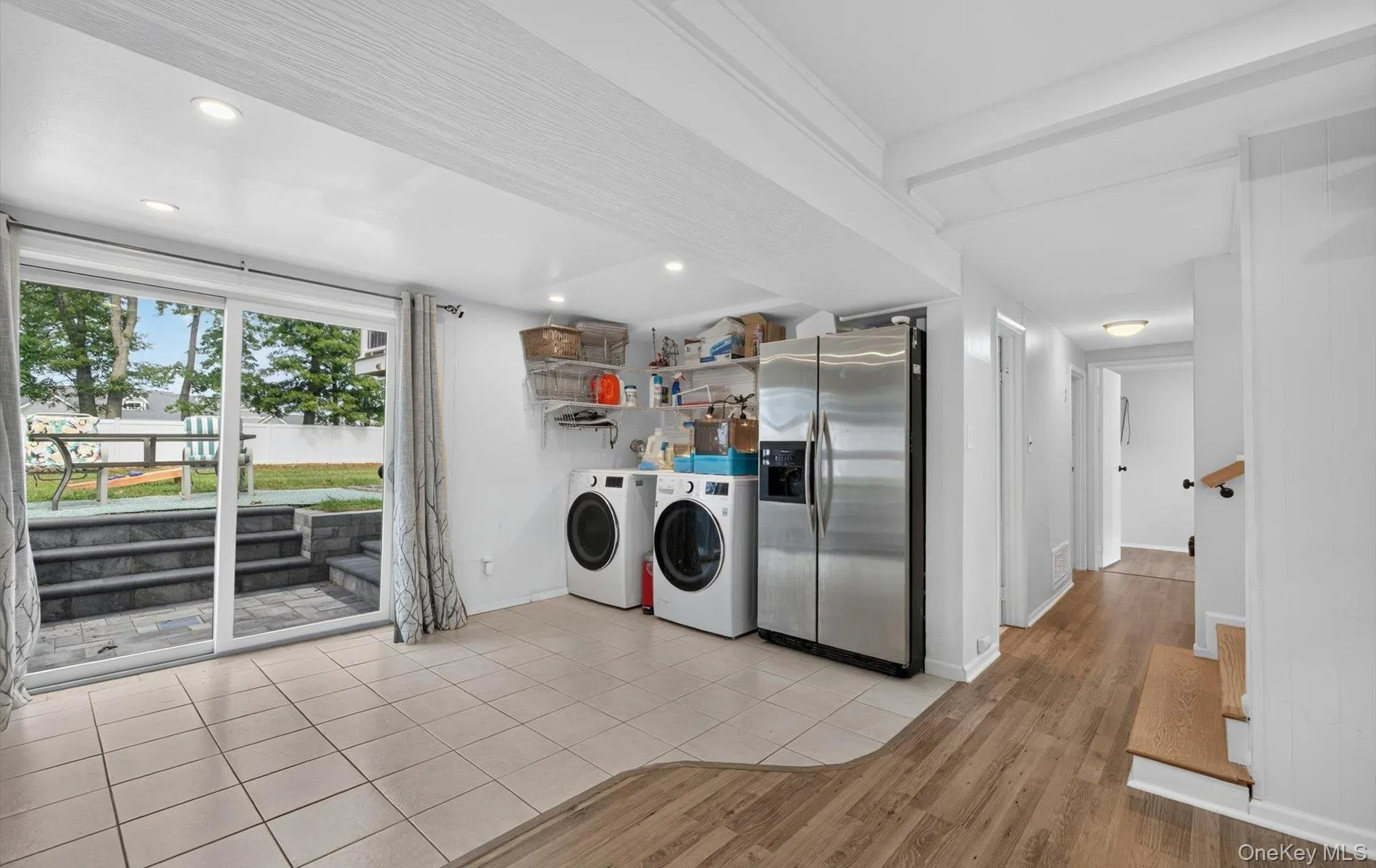 42 Broadway, Brookhaven, NY, 5 Bedrooms Bedrooms, 8 Rooms Rooms,2 BathroomsBathrooms,Residential,For Rent,Broadway,0,1021664 42 Broadway, Brookhaven, NY, 5 Bedrooms Bedrooms, 8 Rooms Rooms,2 BathroomsBathrooms,Residential,For Rent,Broadway,0,1021664