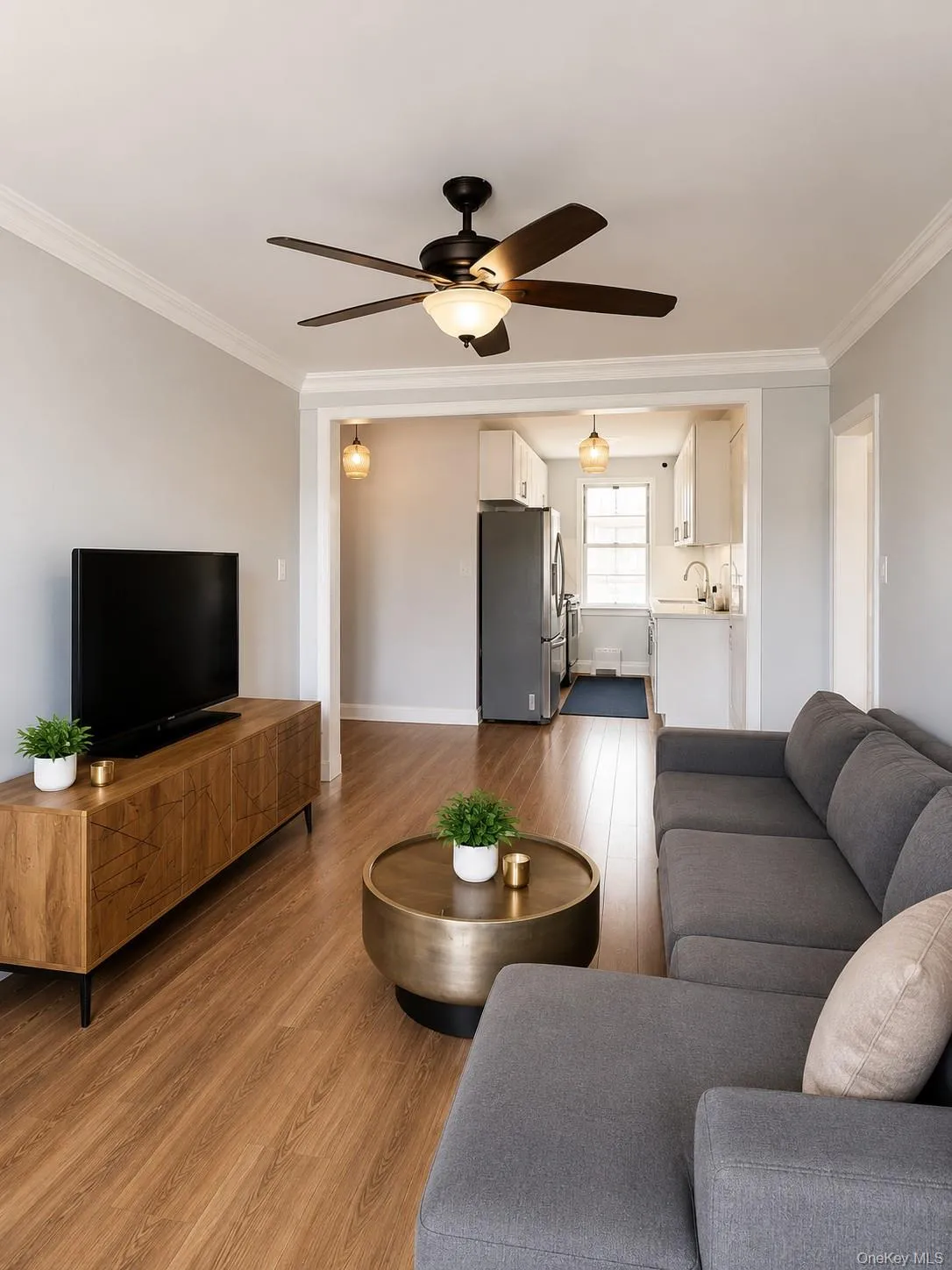 141-03 Union Turnpike, New York, NY, 2 Bedrooms Bedrooms, 5 Rooms Rooms,1 BathroomBathrooms,Residential,For Rent,Union,0,1021667 141-03 Union Turnpike, New York, NY, 2 Bedrooms Bedrooms, 5 Rooms Rooms,1 BathroomBathrooms,Residential,For Rent,Union,0,1021667