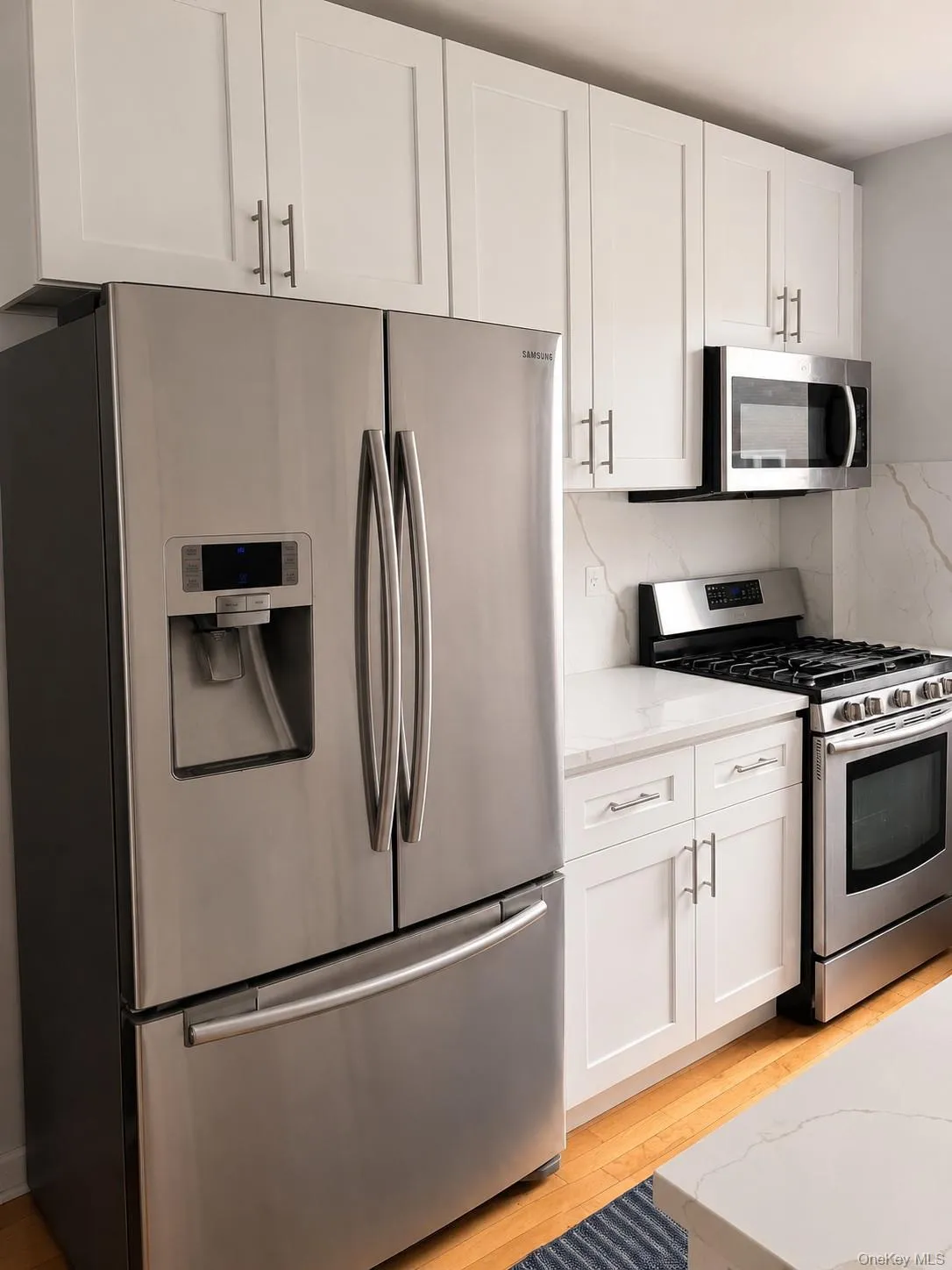141-03 Union Turnpike, New York, NY, 2 Bedrooms Bedrooms, 5 Rooms Rooms,1 BathroomBathrooms,Residential,For Rent,Union,0,1021667 141-03 Union Turnpike, New York, NY, 2 Bedrooms Bedrooms, 5 Rooms Rooms,1 BathroomBathrooms,Residential,For Rent,Union,0,1021667