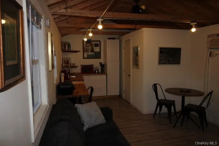 545 Stump Pond Road, Callicoon, NY, 3 Bedrooms Bedrooms, 9 Rooms Rooms,2 BathroomsBathrooms,Residential,For Rent,Stump Pond,0,1021673 545 Stump Pond Road, Callicoon, NY, 3 Bedrooms Bedrooms, 9 Rooms Rooms,2 BathroomsBathrooms,Residential,For Rent,Stump Pond,0,1021673