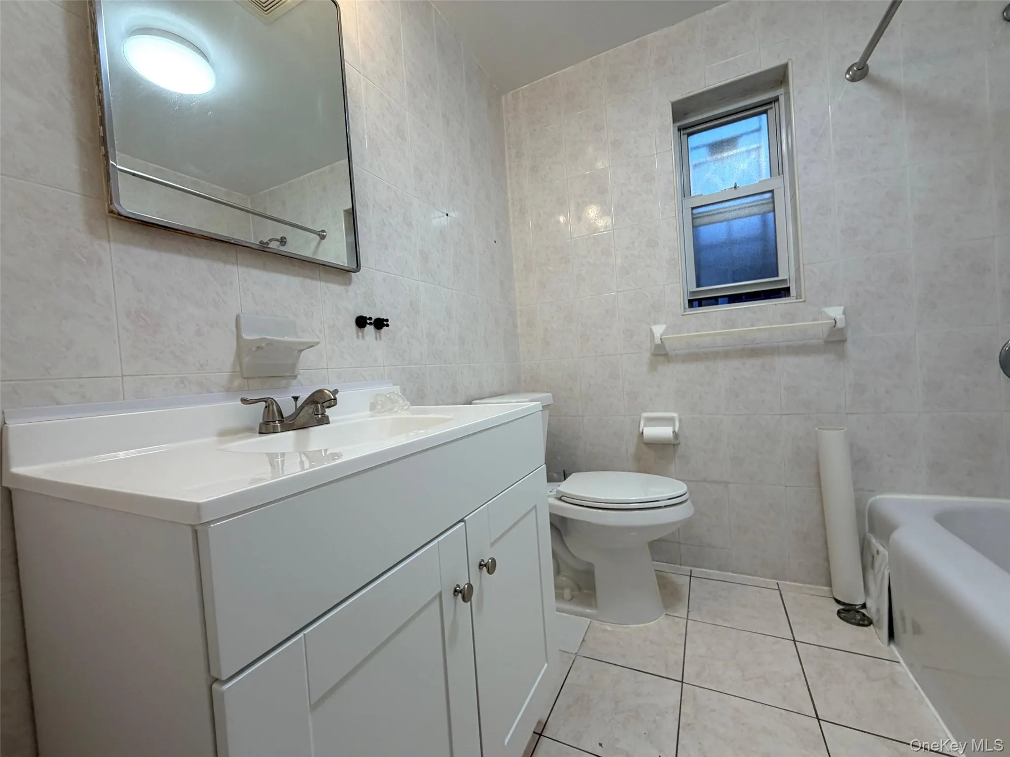 New Bathroom New Bathroom