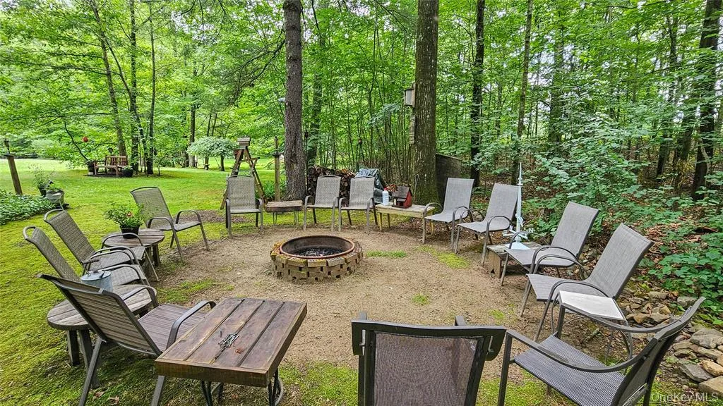Amazing gathering place at the Firepit Amazing gathering place at the Firepit