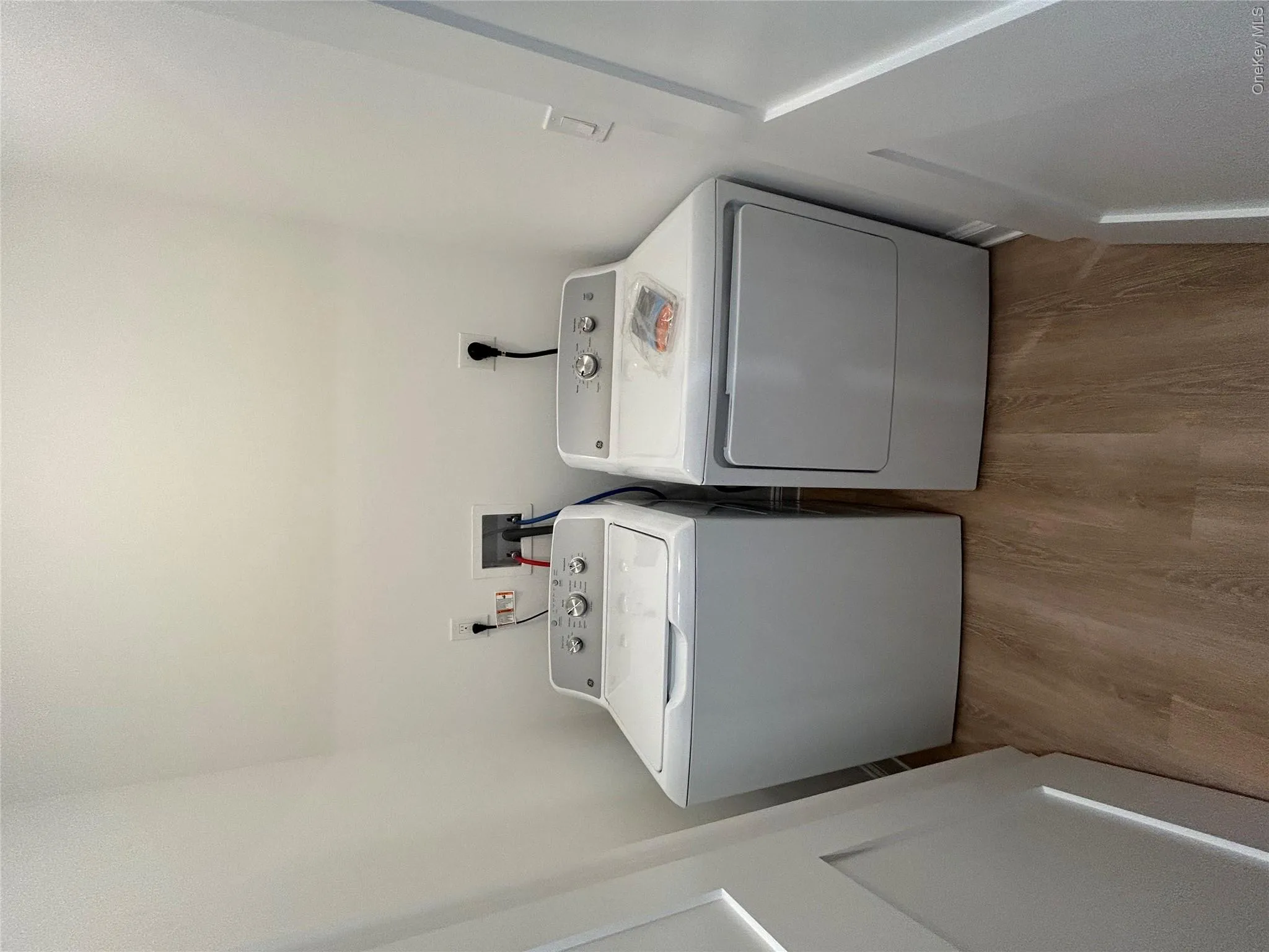 61 Adelphi Avenue, Harrison, NY, 3 Bedrooms Bedrooms, 9 Rooms Rooms,3 BathroomsBathrooms,Residential Lease,For Rent,Adelphi,0,1021684 61 Adelphi Avenue, Harrison, NY, 3 Bedrooms Bedrooms, 9 Rooms Rooms,3 BathroomsBathrooms,Residential Lease,For Rent,Adelphi,0,1021684