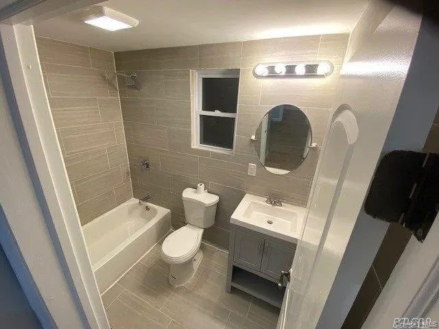 171-12 140th Avenue, New York, NY, 2 Bedrooms Bedrooms, 4 Rooms Rooms,1 BathroomBathrooms,Residential Lease,For Rent,140th,0,1021686 171-12 140th Avenue, New York, NY, 2 Bedrooms Bedrooms, 4 Rooms Rooms,1 BathroomBathrooms,Residential Lease,For Rent,140th,0,1021686