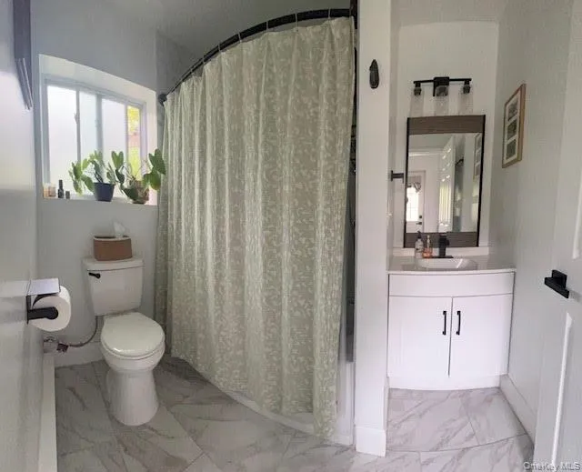 146 Smith Street, Poughkeepsie, NY, 3 Bedrooms Bedrooms, 6 Rooms Rooms,2 BathroomsBathrooms,Residential,For Rent,Smith,0,1021691 146 Smith Street, Poughkeepsie, NY, 3 Bedrooms Bedrooms, 6 Rooms Rooms,2 BathroomsBathrooms,Residential,For Rent,Smith,0,1021691