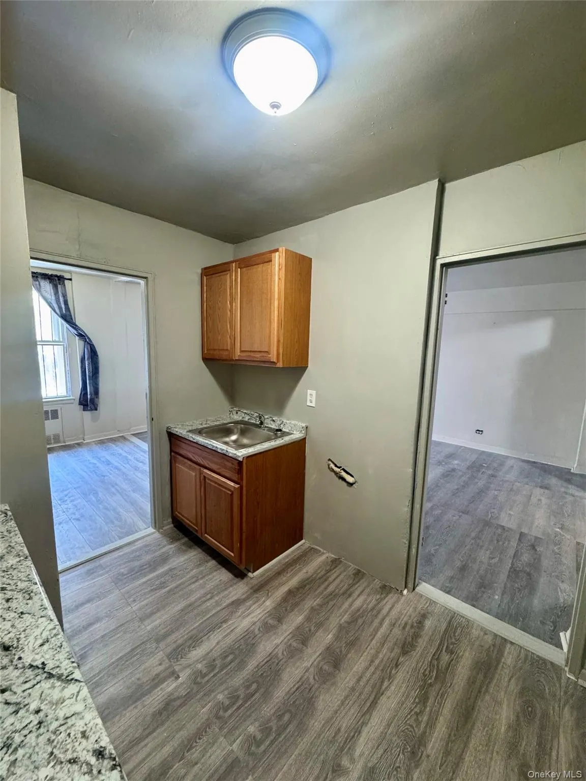2661 Marion Avenue, New York, NY, 2 Rooms Rooms,1 BathroomBathrooms,Residential,For Rent,Marion,0,1021692 2661 Marion Avenue, New York, NY, 2 Rooms Rooms,1 BathroomBathrooms,Residential,For Rent,Marion,0,1021692