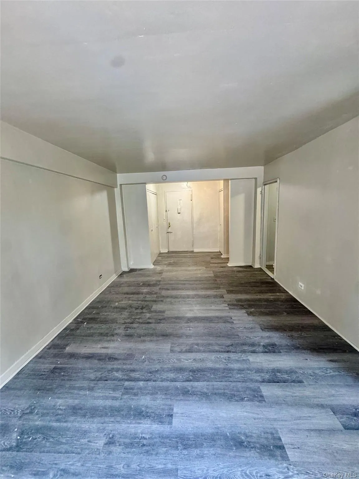 2661 Marion Avenue, New York, NY, 2 Rooms Rooms,1 BathroomBathrooms,Residential,For Rent,Marion,0,1021692 2661 Marion Avenue, New York, NY, 2 Rooms Rooms,1 BathroomBathrooms,Residential,For Rent,Marion,0,1021692