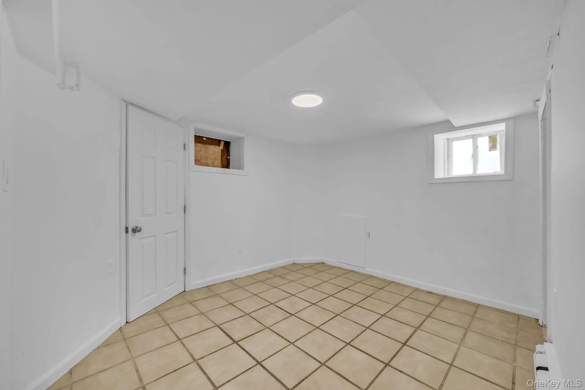 38 Trinity Place, New Rochelle, NY, 4 Bedrooms Bedrooms, 10 Rooms Rooms,2 BathroomsBathrooms,Residential,For Rent,Trinity,0,1021693 38 Trinity Place, New Rochelle, NY, 4 Bedrooms Bedrooms, 10 Rooms Rooms,2 BathroomsBathrooms,Residential,For Rent,Trinity,0,1021693