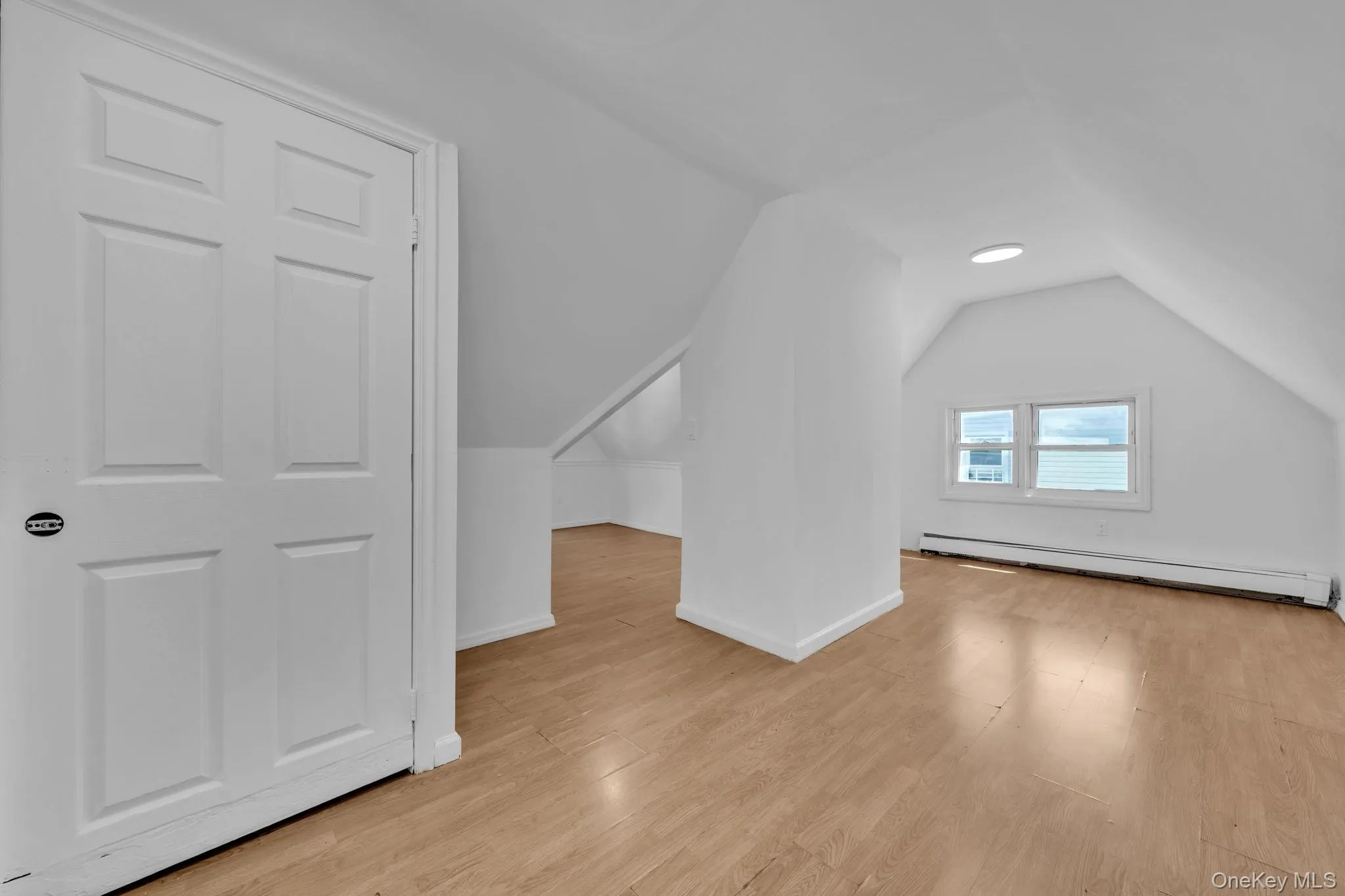 38 Trinity Place, New Rochelle, NY, 4 Bedrooms Bedrooms, 10 Rooms Rooms,2 BathroomsBathrooms,Residential,For Rent,Trinity,0,1021693 38 Trinity Place, New Rochelle, NY, 4 Bedrooms Bedrooms, 10 Rooms Rooms,2 BathroomsBathrooms,Residential,For Rent,Trinity,0,1021693
