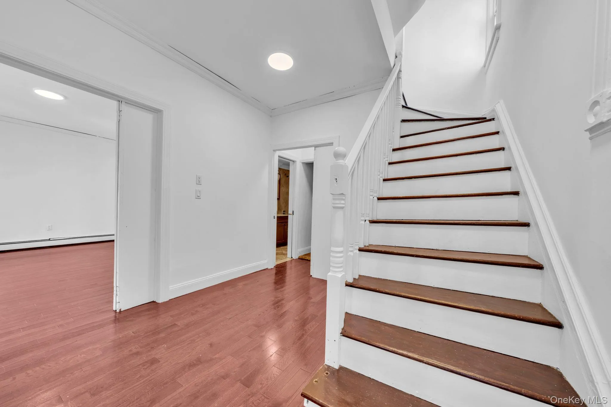 38 Trinity Place, New Rochelle, NY, 4 Bedrooms Bedrooms, 10 Rooms Rooms,2 BathroomsBathrooms,Residential,For Rent,Trinity,0,1021693 38 Trinity Place, New Rochelle, NY, 4 Bedrooms Bedrooms, 10 Rooms Rooms,2 BathroomsBathrooms,Residential,For Rent,Trinity,0,1021693