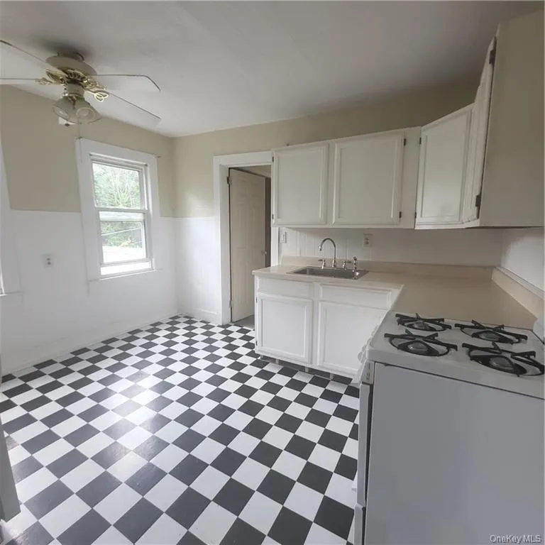 123 Old Turnpike Road, Mamakating, NY, 2 Bedrooms Bedrooms, 6 Rooms Rooms,2 BathroomsBathrooms,Residential Lease,For Rent,Old Turnpike,0,1021697 123 Old Turnpike Road, Mamakating, NY, 2 Bedrooms Bedrooms, 6 Rooms Rooms,2 BathroomsBathrooms,Residential Lease,For Rent,Old Turnpike,0,1021697