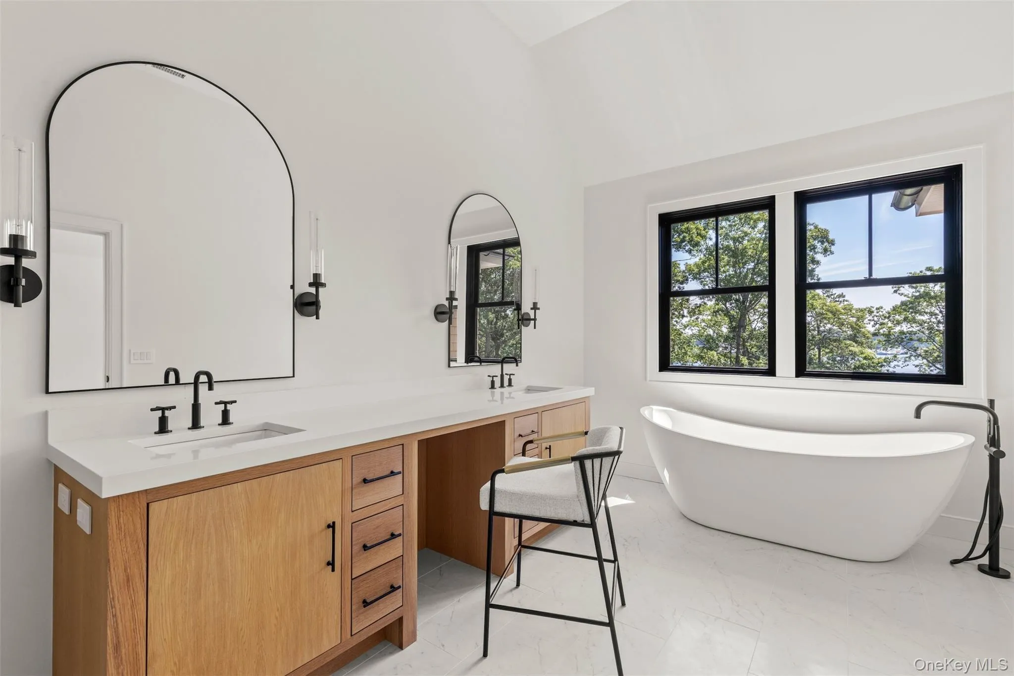 1775 Point Pleasant Road, Southold, NY, 6 Bedrooms Bedrooms, 18 Rooms Rooms,7 BathroomsBathrooms,Residential,For Rent,Point Pleasant,0,1021701 1775 Point Pleasant Road, Southold, NY, 6 Bedrooms Bedrooms, 18 Rooms Rooms,7 BathroomsBathrooms,Residential,For Rent,Point Pleasant,0,1021701
