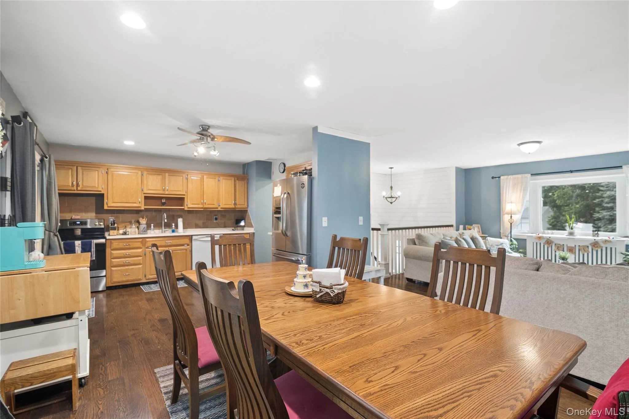 20 Cottage Drive, Brookhaven, NY, 4 Bedrooms Bedrooms, 9 Rooms Rooms,2 BathroomsBathrooms,Residential,For Rent,Cottage,0,1021712 20 Cottage Drive, Brookhaven, NY, 4 Bedrooms Bedrooms, 9 Rooms Rooms,2 BathroomsBathrooms,Residential,For Rent,Cottage,0,1021712