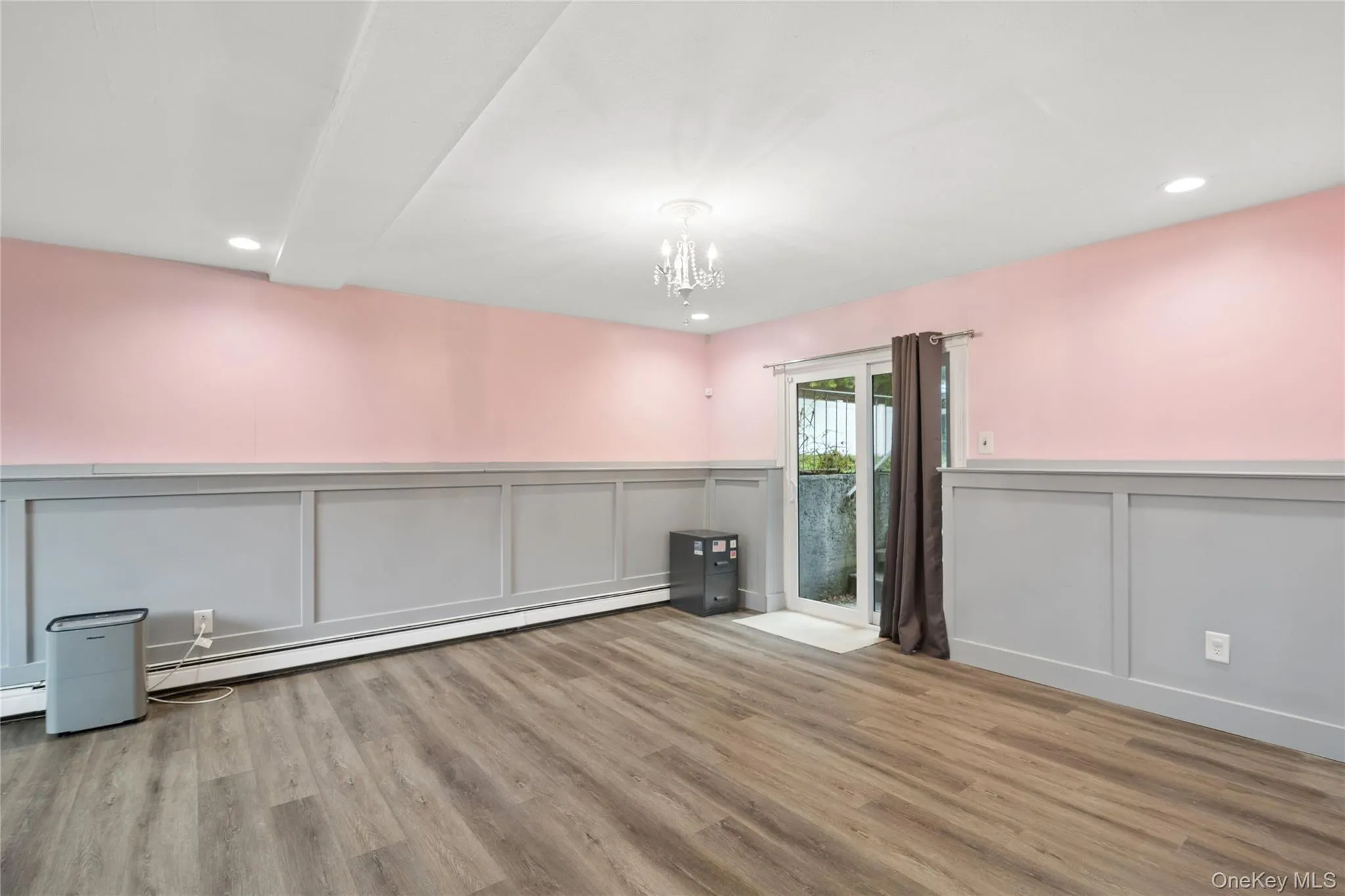 20 Cottage Drive, Brookhaven, NY, 4 Bedrooms Bedrooms, 9 Rooms Rooms,2 BathroomsBathrooms,Residential,For Rent,Cottage,0,1021712 20 Cottage Drive, Brookhaven, NY, 4 Bedrooms Bedrooms, 9 Rooms Rooms,2 BathroomsBathrooms,Residential,For Rent,Cottage,0,1021712