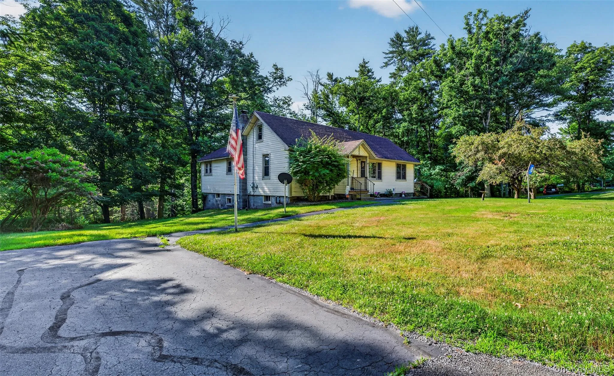 80 Beaver Brook Road, Highland, NY, 2 Bedrooms Bedrooms, 5 Rooms Rooms,1 BathroomBathrooms,Residential,For Rent,Beaver Brook,0,1021713 80 Beaver Brook Road, Highland, NY, 2 Bedrooms Bedrooms, 5 Rooms Rooms,1 BathroomBathrooms,Residential,For Rent,Beaver Brook,0,1021713