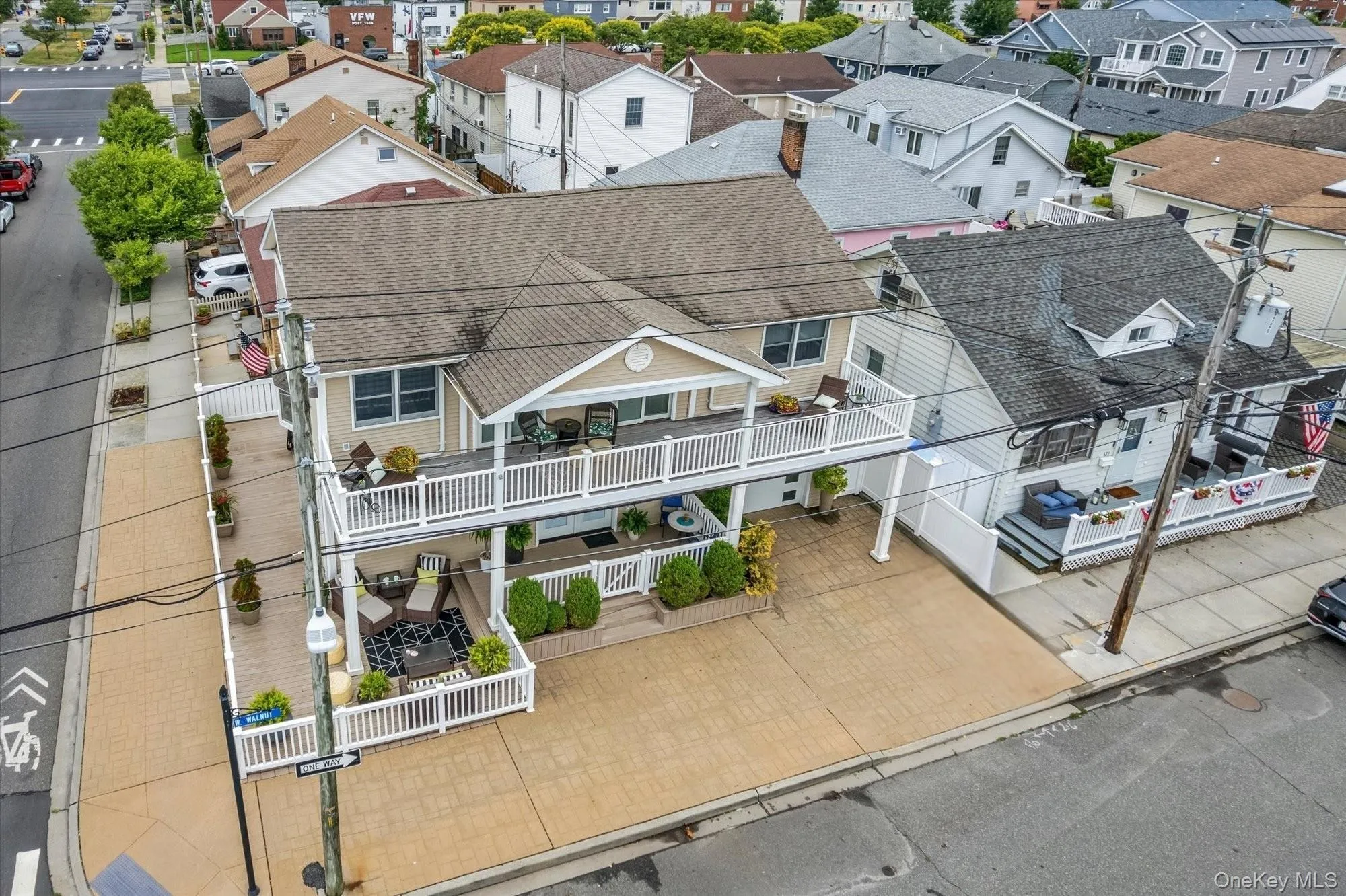 625 Walnut Street, Long Beach, NY, 3 Bedrooms Bedrooms, 5 Rooms Rooms,2 BathroomsBathrooms,Residential,For Rent,Walnut,0,1021715 625 Walnut Street, Long Beach, NY, 3 Bedrooms Bedrooms, 5 Rooms Rooms,2 BathroomsBathrooms,Residential,For Rent,Walnut,0,1021715