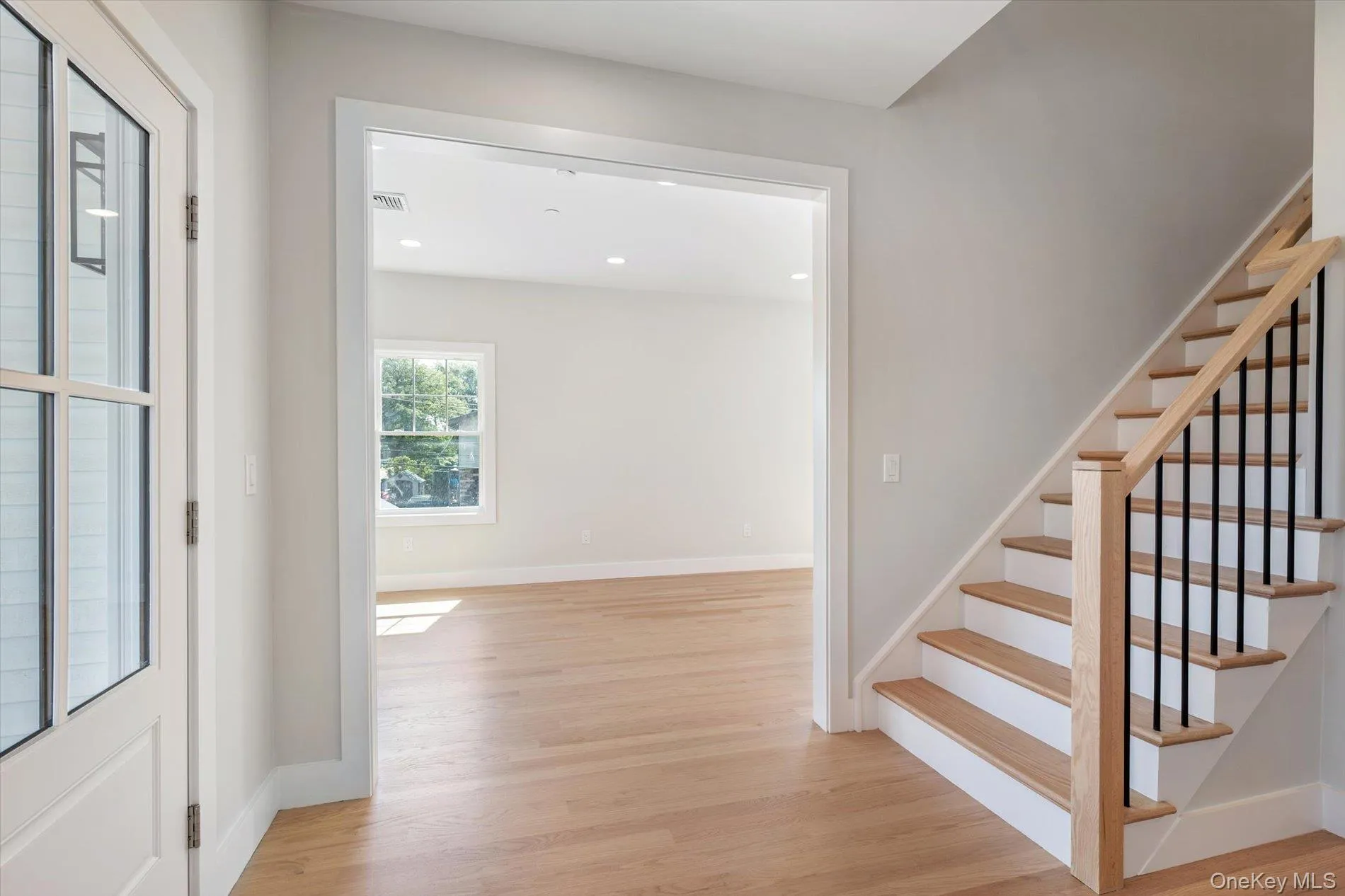 17 Island Parkway, Hempstead, NY, 5 Bedrooms Bedrooms, 4 Rooms Rooms,3 BathroomsBathrooms,Residential,For Rent,Island,0,1021723 17 Island Parkway, Hempstead, NY, 5 Bedrooms Bedrooms, 4 Rooms Rooms,3 BathroomsBathrooms,Residential,For Rent,Island,0,1021723