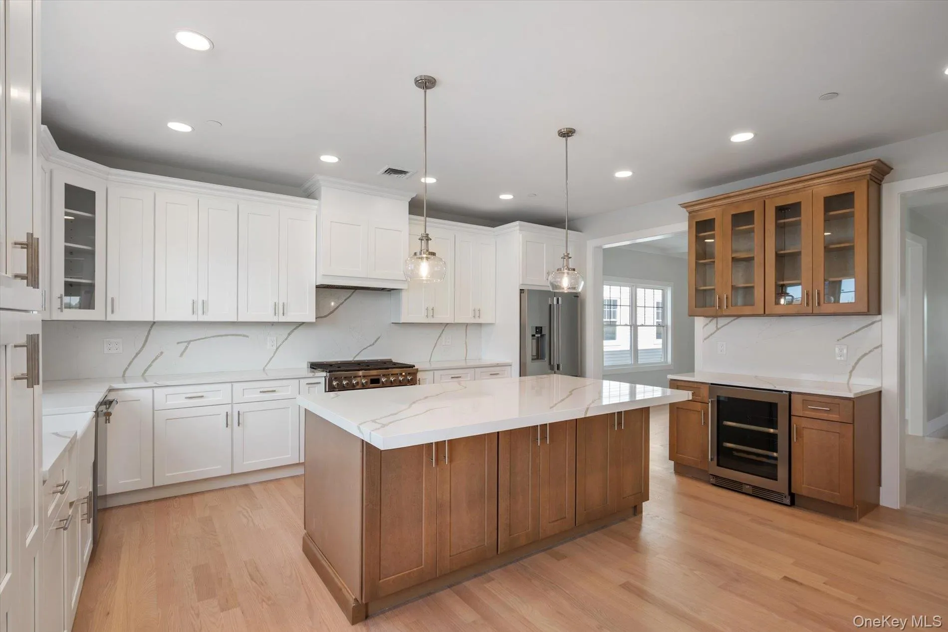 17 Island Parkway, Hempstead, NY, 5 Bedrooms Bedrooms, 4 Rooms Rooms,3 BathroomsBathrooms,Residential,For Rent,Island,0,1021723 17 Island Parkway, Hempstead, NY, 5 Bedrooms Bedrooms, 4 Rooms Rooms,3 BathroomsBathrooms,Residential,For Rent,Island,0,1021723