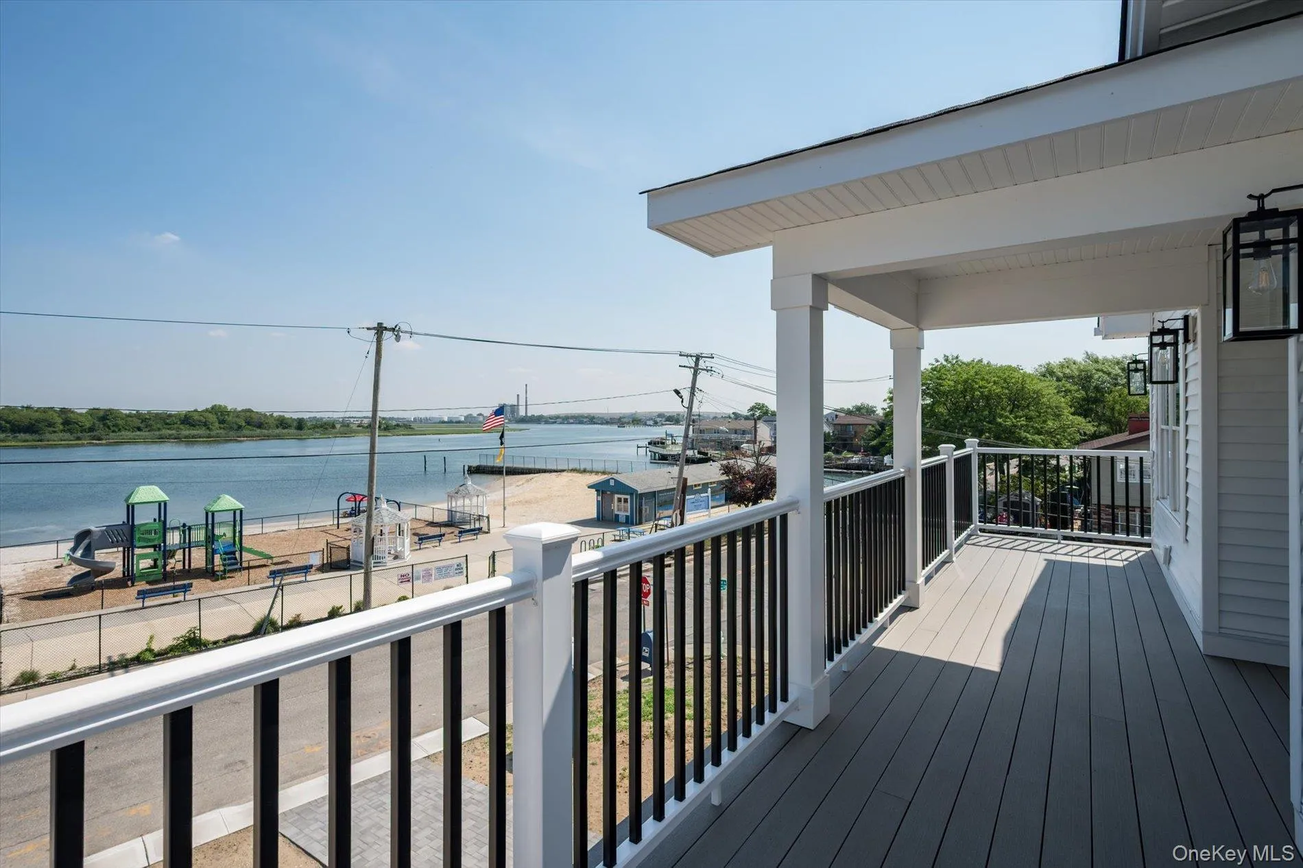 17 Island Parkway, Hempstead, NY, 5 Bedrooms Bedrooms, 4 Rooms Rooms,3 BathroomsBathrooms,Residential,For Rent,Island,0,1021723 17 Island Parkway, Hempstead, NY, 5 Bedrooms Bedrooms, 4 Rooms Rooms,3 BathroomsBathrooms,Residential,For Rent,Island,0,1021723