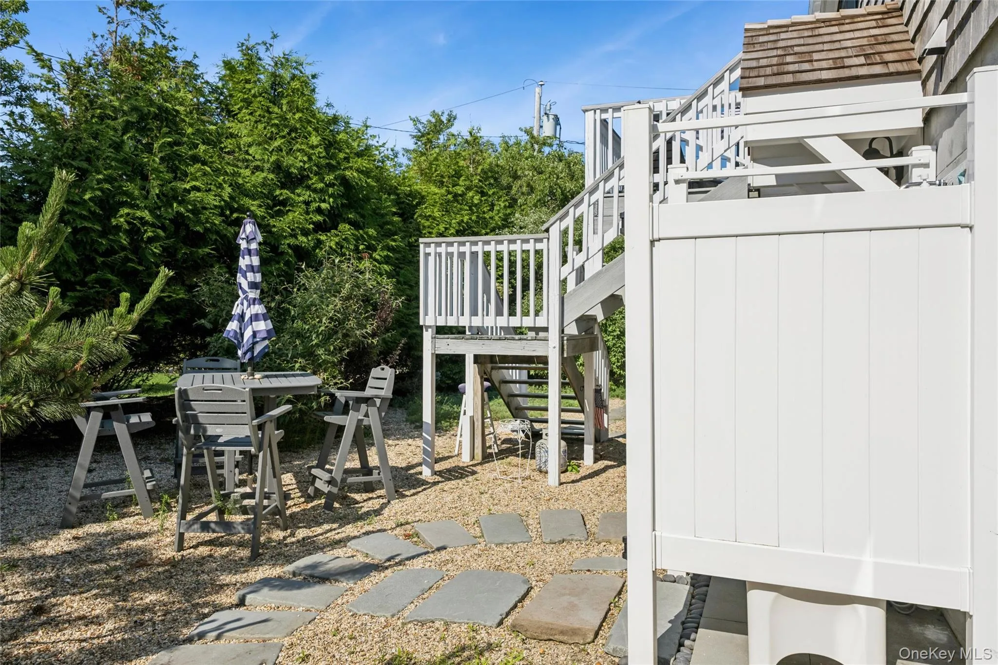 Outdoor shower & extra sitting area Outdoor shower & extra sitting area