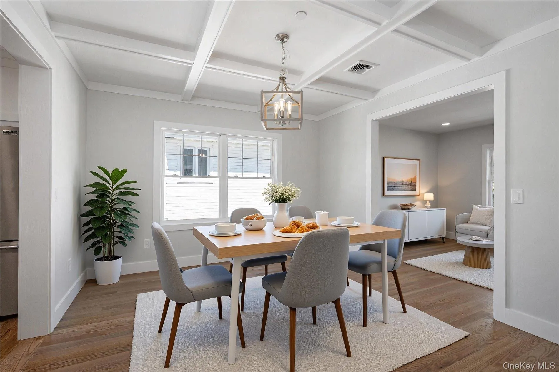 21 Island Parkway, Hempstead, NY, 5 Bedrooms Bedrooms, 9 Rooms Rooms,3 BathroomsBathrooms,Residential,For Rent,Island,0,1021725 21 Island Parkway, Hempstead, NY, 5 Bedrooms Bedrooms, 9 Rooms Rooms,3 BathroomsBathrooms,Residential,For Rent,Island,0,1021725