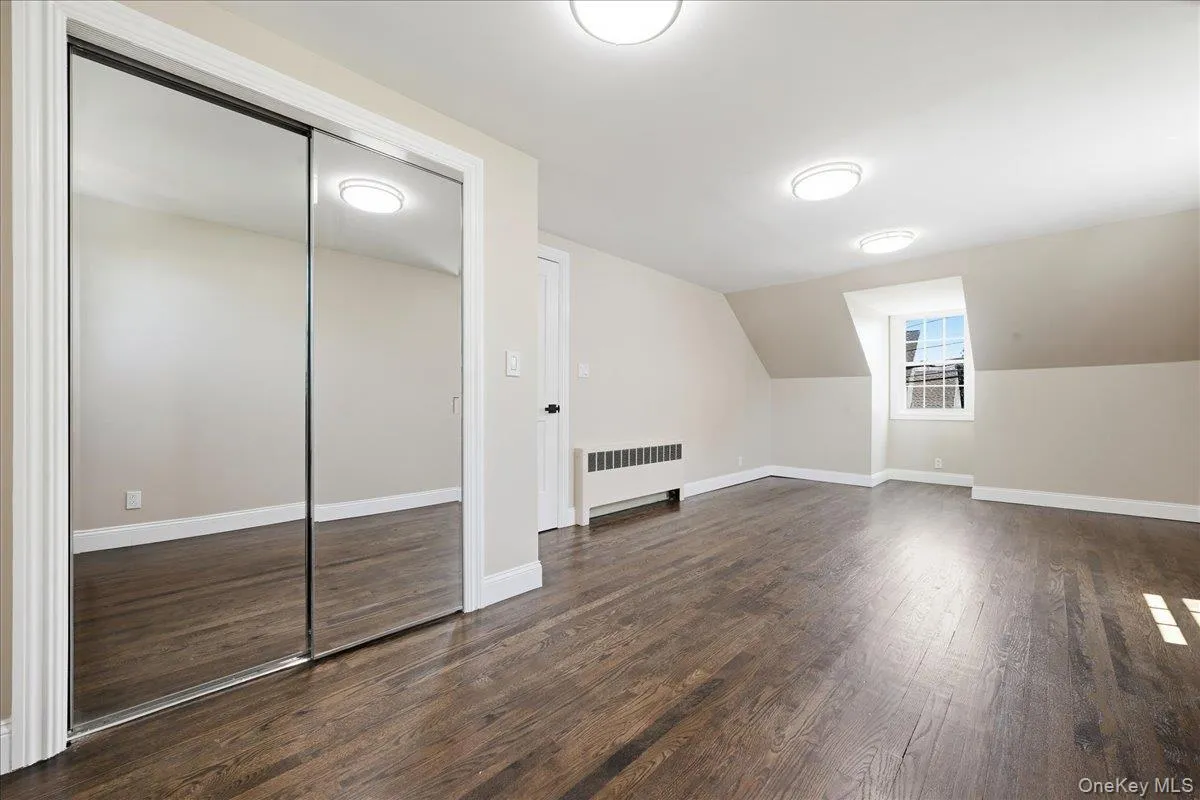 48 Flower Street, Oyster Bay, NY, 4 Bedrooms Bedrooms, 11 Rooms Rooms,2 BathroomsBathrooms,Residential,For Rent,Flower,0,1021727 48 Flower Street, Oyster Bay, NY, 4 Bedrooms Bedrooms, 11 Rooms Rooms,2 BathroomsBathrooms,Residential,For Rent,Flower,0,1021727