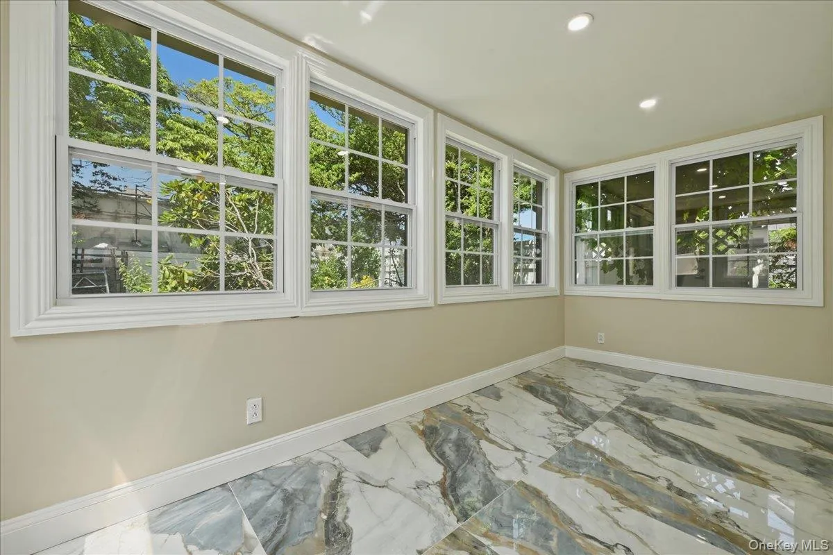 48 Flower Street, Oyster Bay, NY, 4 Bedrooms Bedrooms, 11 Rooms Rooms,2 BathroomsBathrooms,Residential,For Rent,Flower,0,1021727 48 Flower Street, Oyster Bay, NY, 4 Bedrooms Bedrooms, 11 Rooms Rooms,2 BathroomsBathrooms,Residential,For Rent,Flower,0,1021727