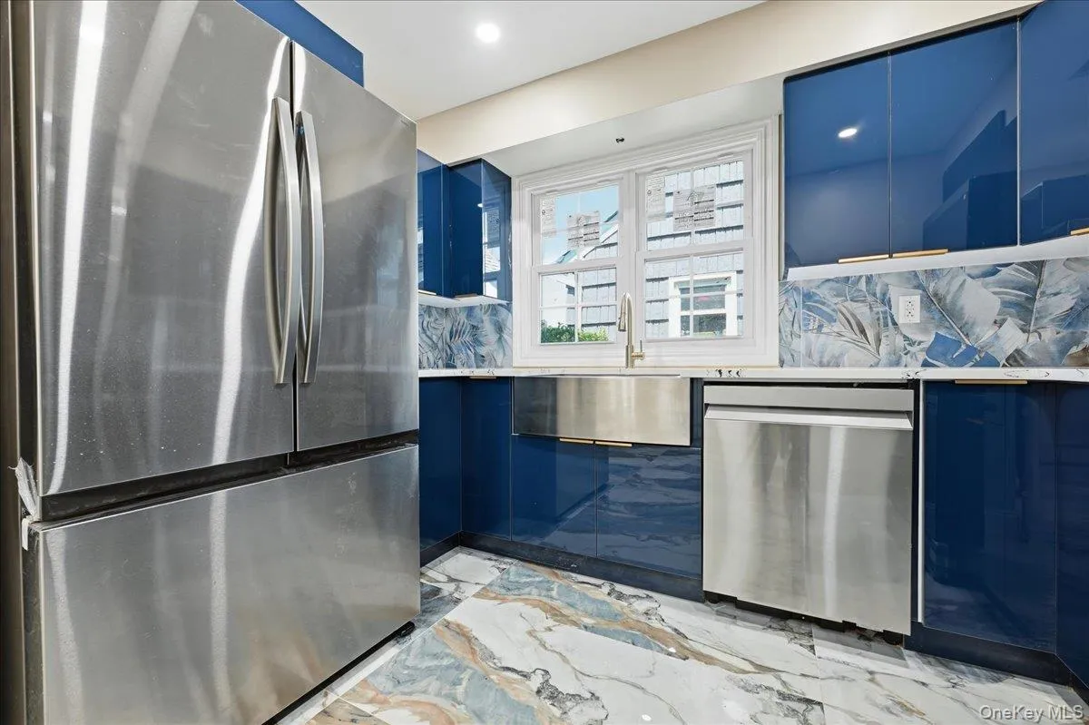48 Flower Street, Oyster Bay, NY, 4 Bedrooms Bedrooms, 11 Rooms Rooms,2 BathroomsBathrooms,Residential,For Rent,Flower,0,1021727 48 Flower Street, Oyster Bay, NY, 4 Bedrooms Bedrooms, 11 Rooms Rooms,2 BathroomsBathrooms,Residential,For Rent,Flower,0,1021727