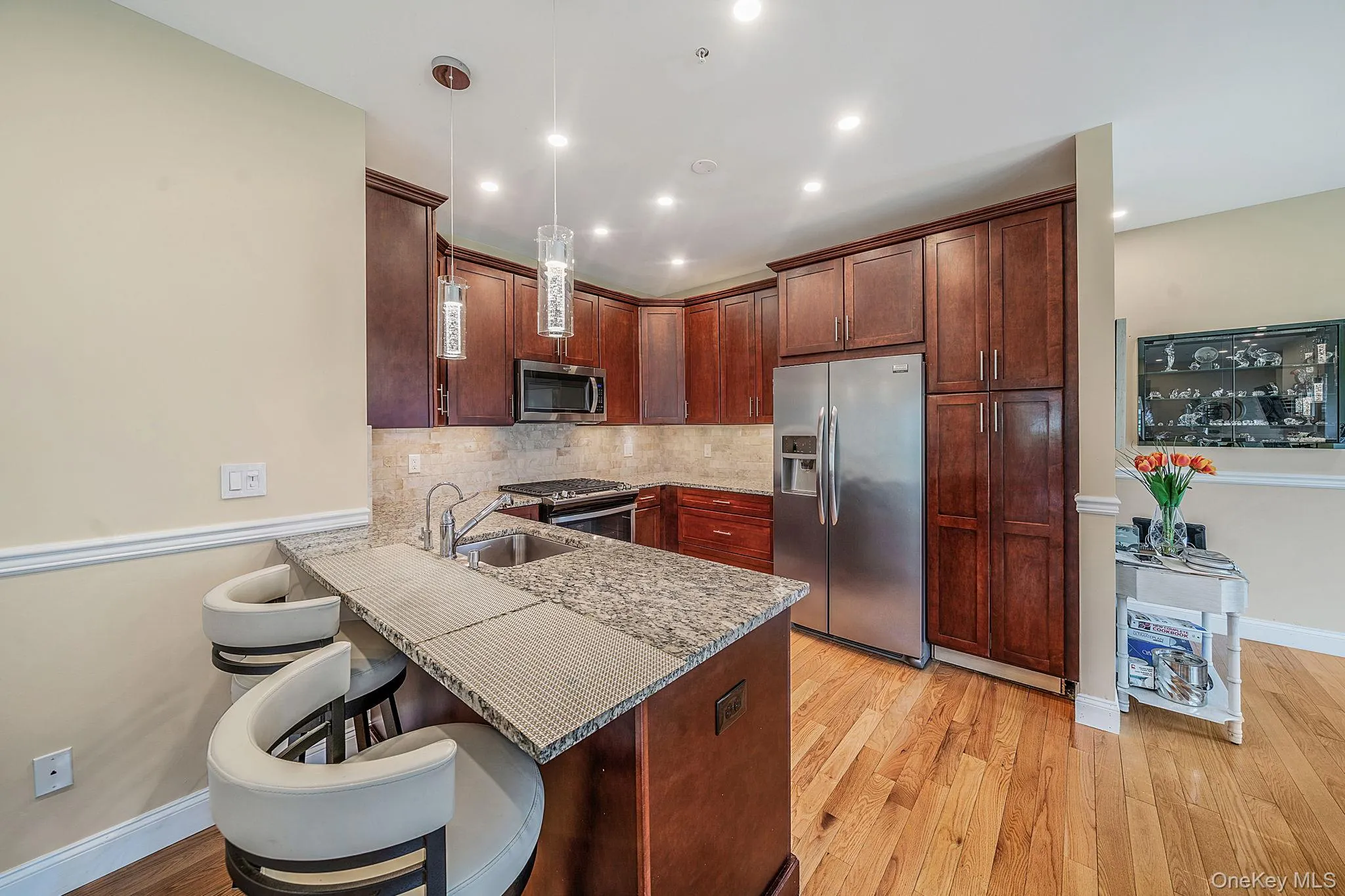 32 Avery Way, Brookhaven, NY, 2 Bedrooms Bedrooms, 4 Rooms Rooms,3 BathroomsBathrooms,Residential,For Rent,Avery,0,1021729 32 Avery Way, Brookhaven, NY, 2 Bedrooms Bedrooms, 4 Rooms Rooms,3 BathroomsBathrooms,Residential,For Rent,Avery,0,1021729