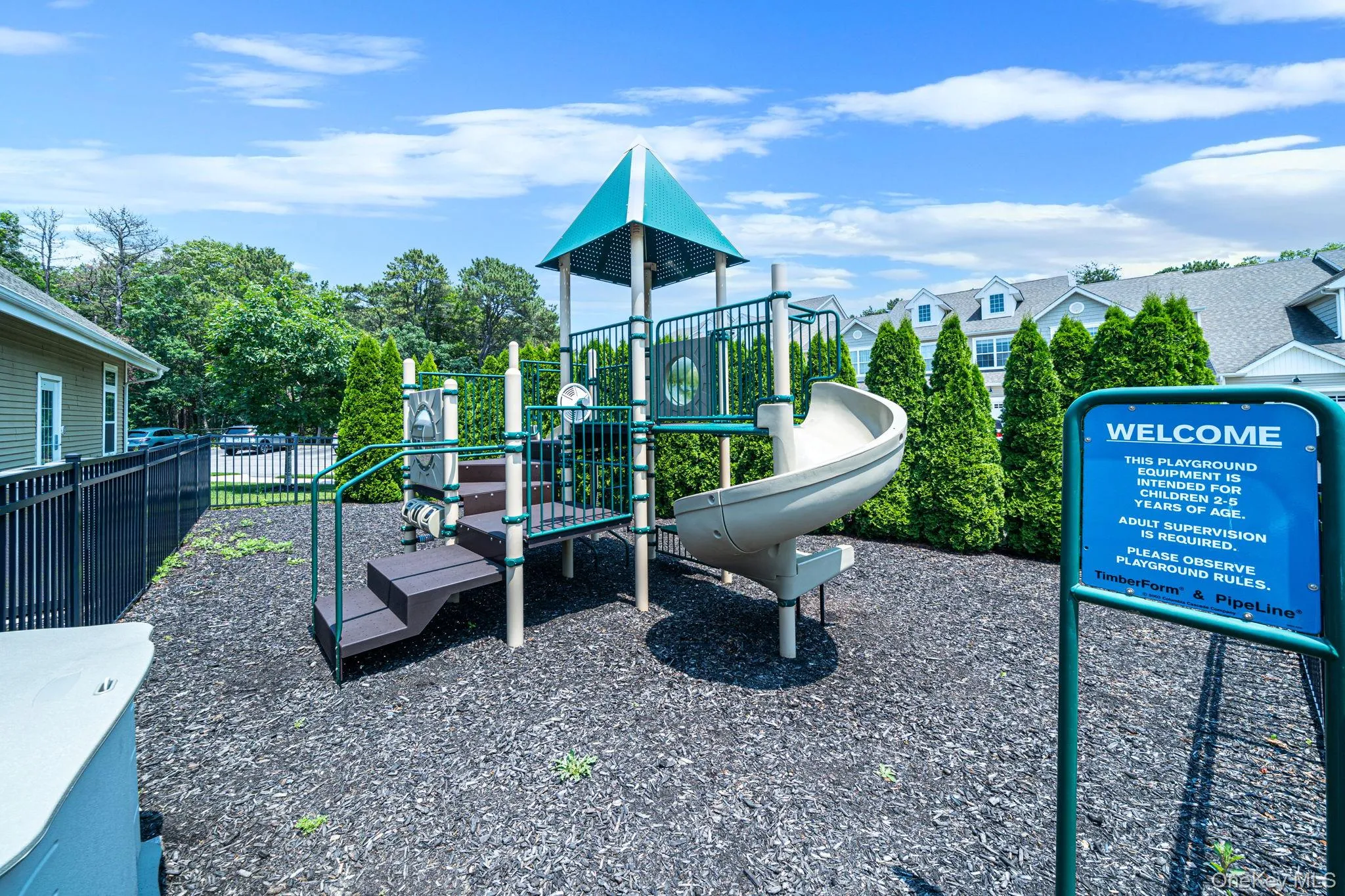 32 Avery Way, Brookhaven, NY, 2 Bedrooms Bedrooms, 4 Rooms Rooms,3 BathroomsBathrooms,Residential,For Rent,Avery,0,1021729 32 Avery Way, Brookhaven, NY, 2 Bedrooms Bedrooms, 4 Rooms Rooms,3 BathroomsBathrooms,Residential,For Rent,Avery,0,1021729
