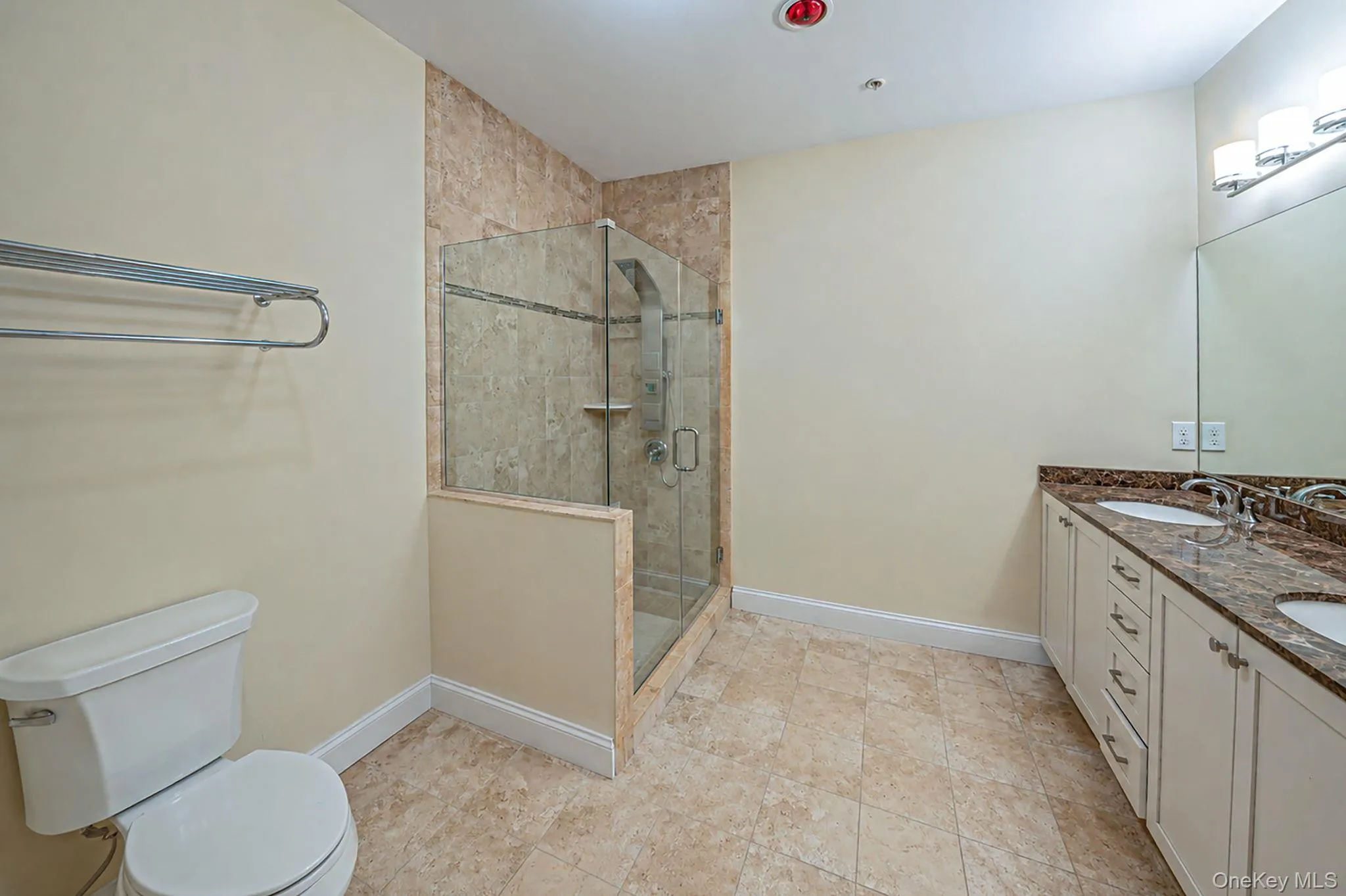32 Avery Way, Brookhaven, NY, 2 Bedrooms Bedrooms, 4 Rooms Rooms,3 BathroomsBathrooms,Residential,For Rent,Avery,0,1021729 32 Avery Way, Brookhaven, NY, 2 Bedrooms Bedrooms, 4 Rooms Rooms,3 BathroomsBathrooms,Residential,For Rent,Avery,0,1021729