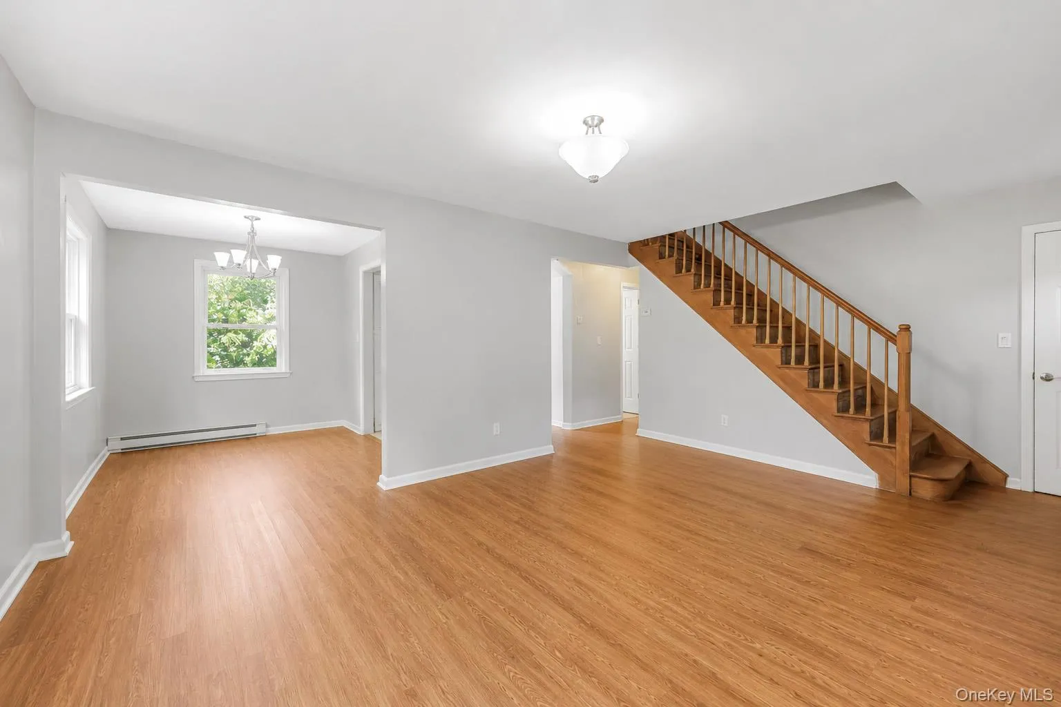 676 Scarsdale Road, Yonkers, NY, 3 Bedrooms Bedrooms, 7 Rooms Rooms,2 BathroomsBathrooms,Residential,For Rent,Scarsdale,0,1021737 676 Scarsdale Road, Yonkers, NY, 3 Bedrooms Bedrooms, 7 Rooms Rooms,2 BathroomsBathrooms,Residential,For Rent,Scarsdale,0,1021737
