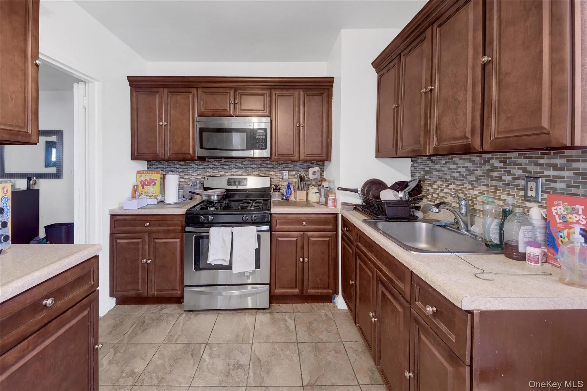 333 Bronx River Road, Yonkers, NY, 2 Bedrooms Bedrooms, 5 Rooms Rooms,1 BathroomBathrooms,Residential,For Rent,Bronx River,0,1021742 333 Bronx River Road, Yonkers, NY, 2 Bedrooms Bedrooms, 5 Rooms Rooms,1 BathroomBathrooms,Residential,For Rent,Bronx River,0,1021742