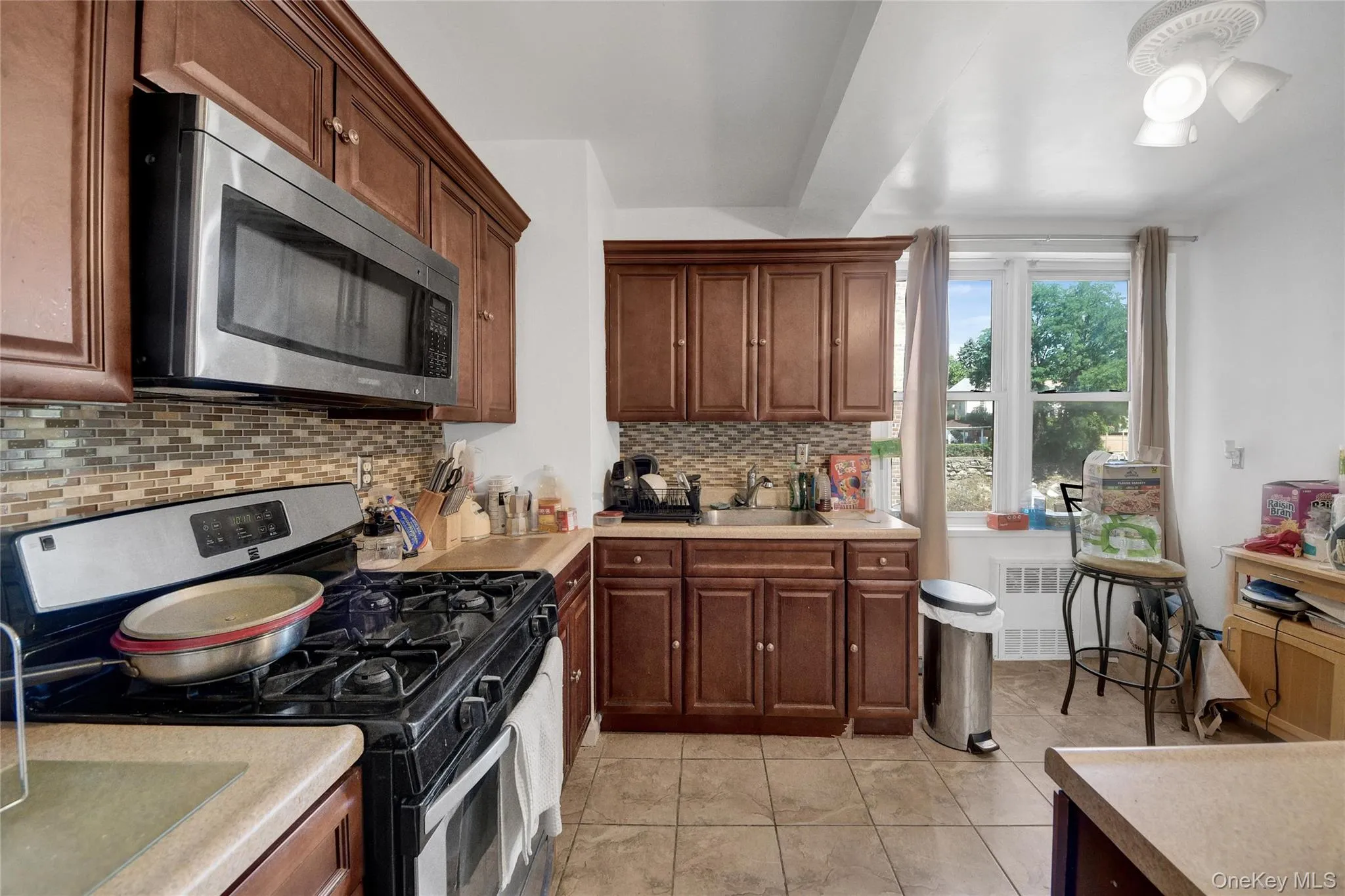 333 Bronx River Road, Yonkers, NY, 2 Bedrooms Bedrooms, 5 Rooms Rooms,1 BathroomBathrooms,Residential,For Rent,Bronx River,0,1021742 333 Bronx River Road, Yonkers, NY, 2 Bedrooms Bedrooms, 5 Rooms Rooms,1 BathroomBathrooms,Residential,For Rent,Bronx River,0,1021742